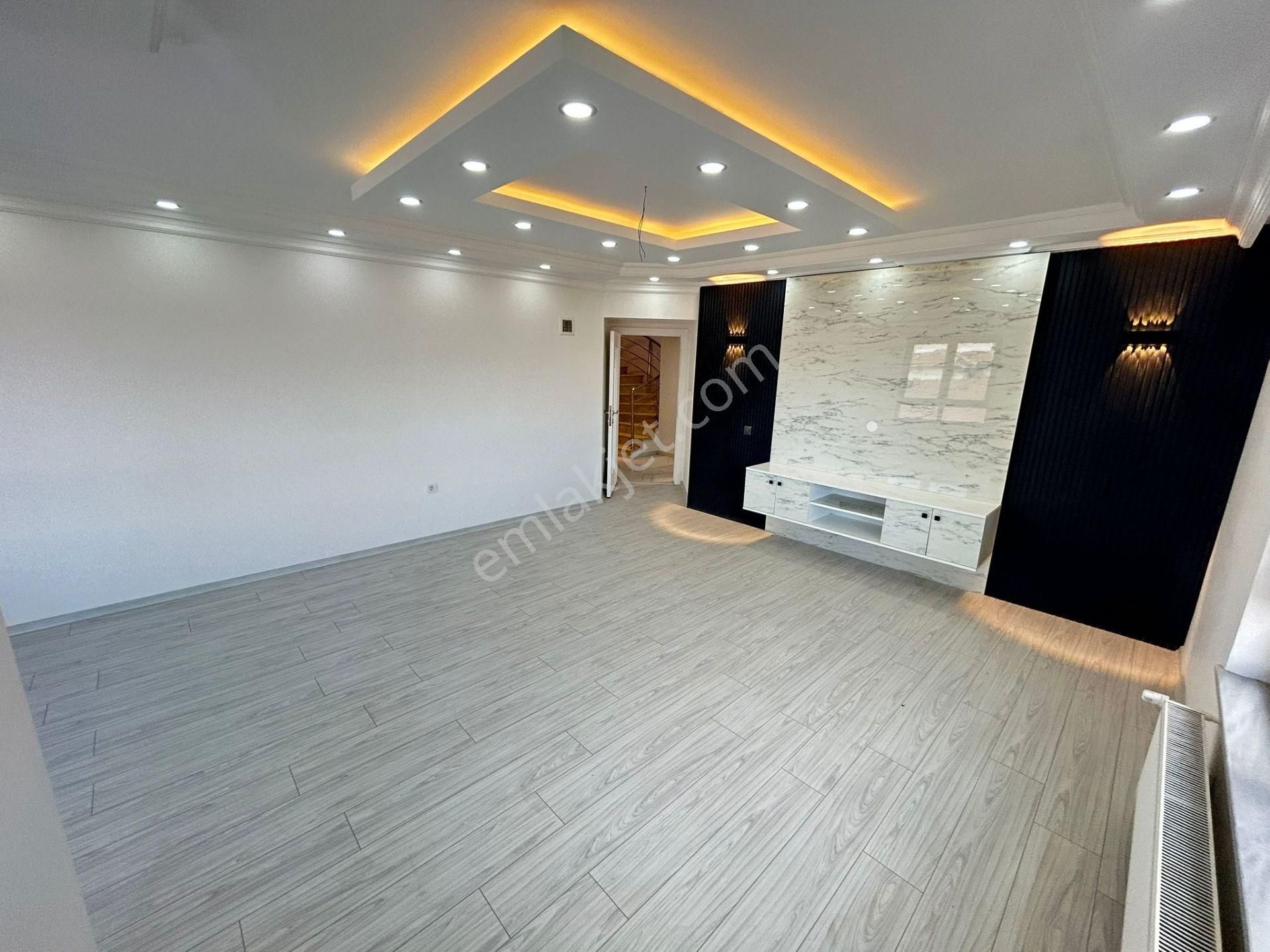 Taner'den Öveçler'de 5+1 Asansörlü Teraslı 240m2 Süper Lüks Dubleks - Görsel 30