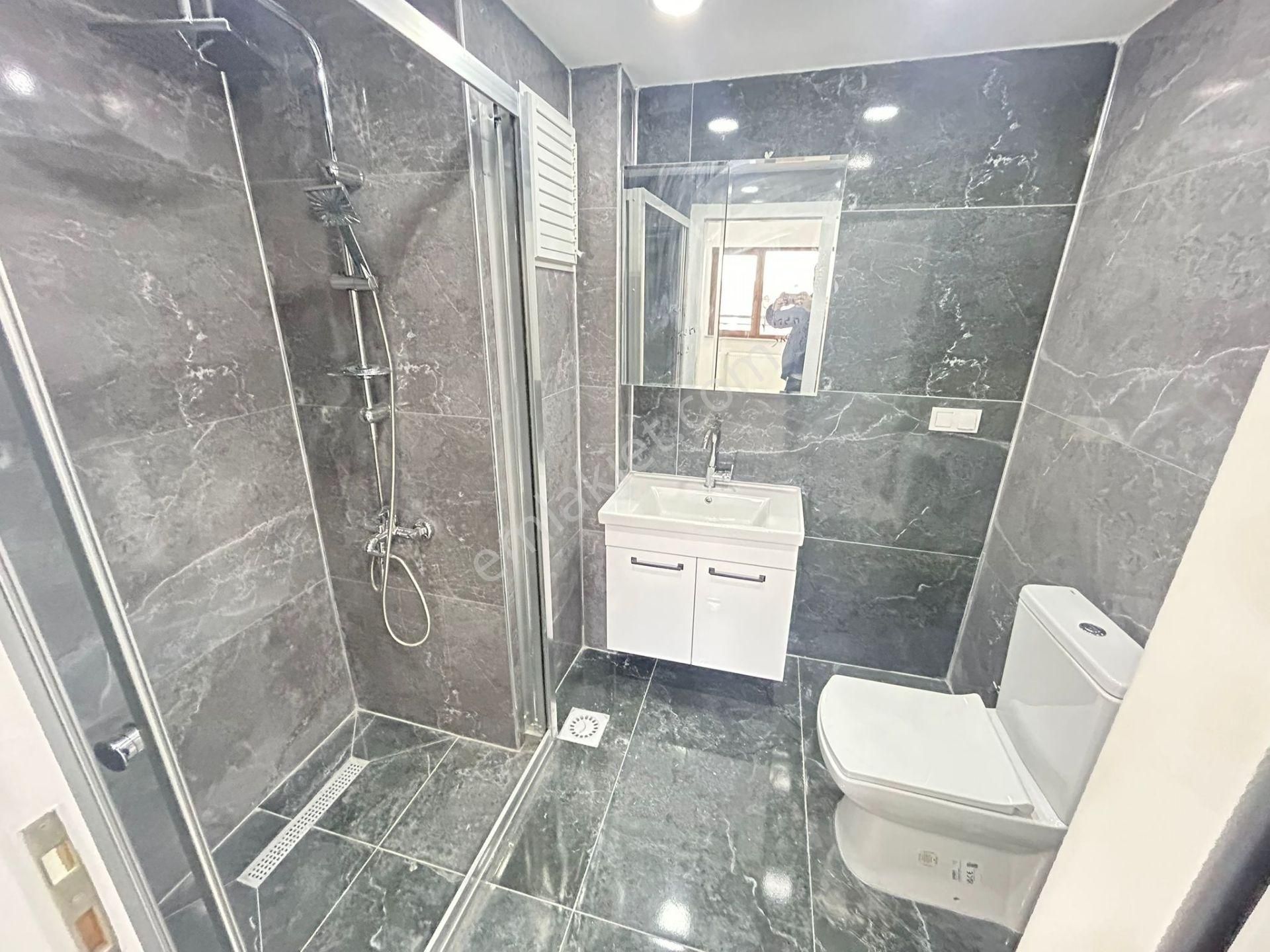 Taner'den Öveçler'de 5+1 Asansörlü Teraslı 240m2 Süper Lüks Dubleks - Görsel 34