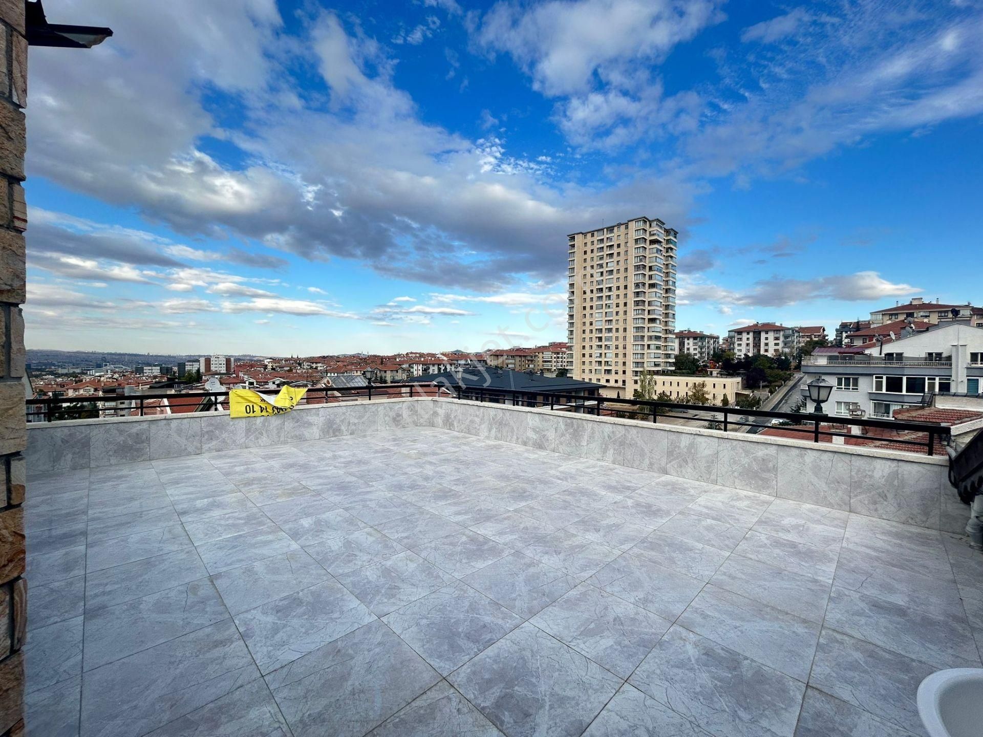 Taner'den Öveçler'de 5+1 Asansörlü Teraslı 240m2 Süper Lüks Dubleks - Görsel 21