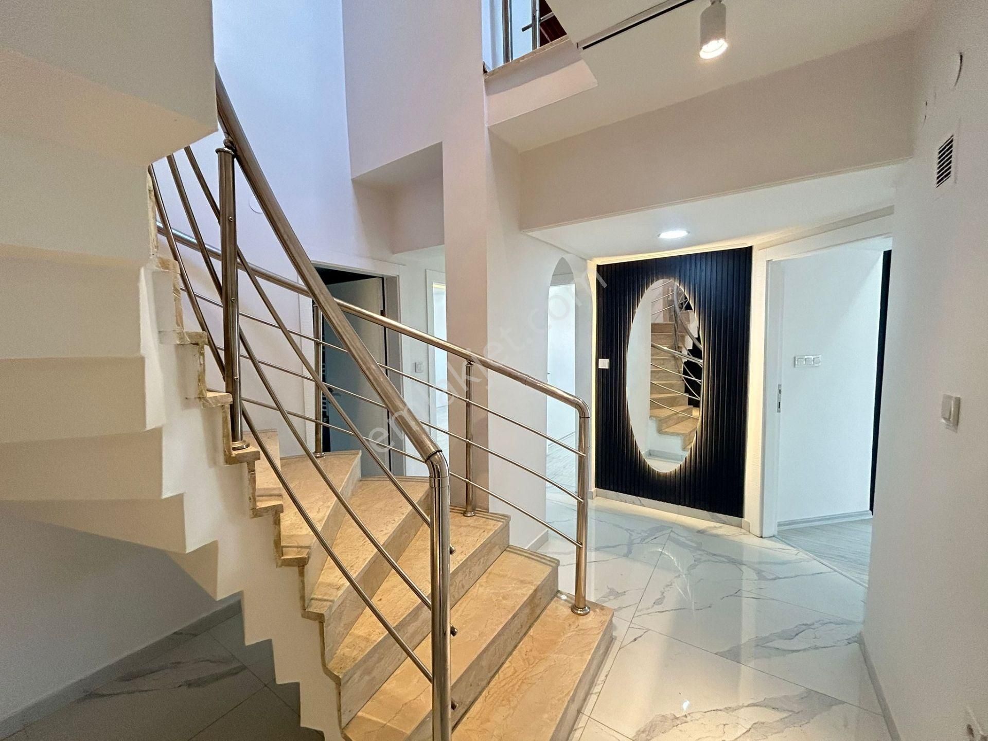 Taner'den Öveçler'de 5+1 Asansörlü Teraslı 240m2 Süper Lüks Dubleks - Görsel 33