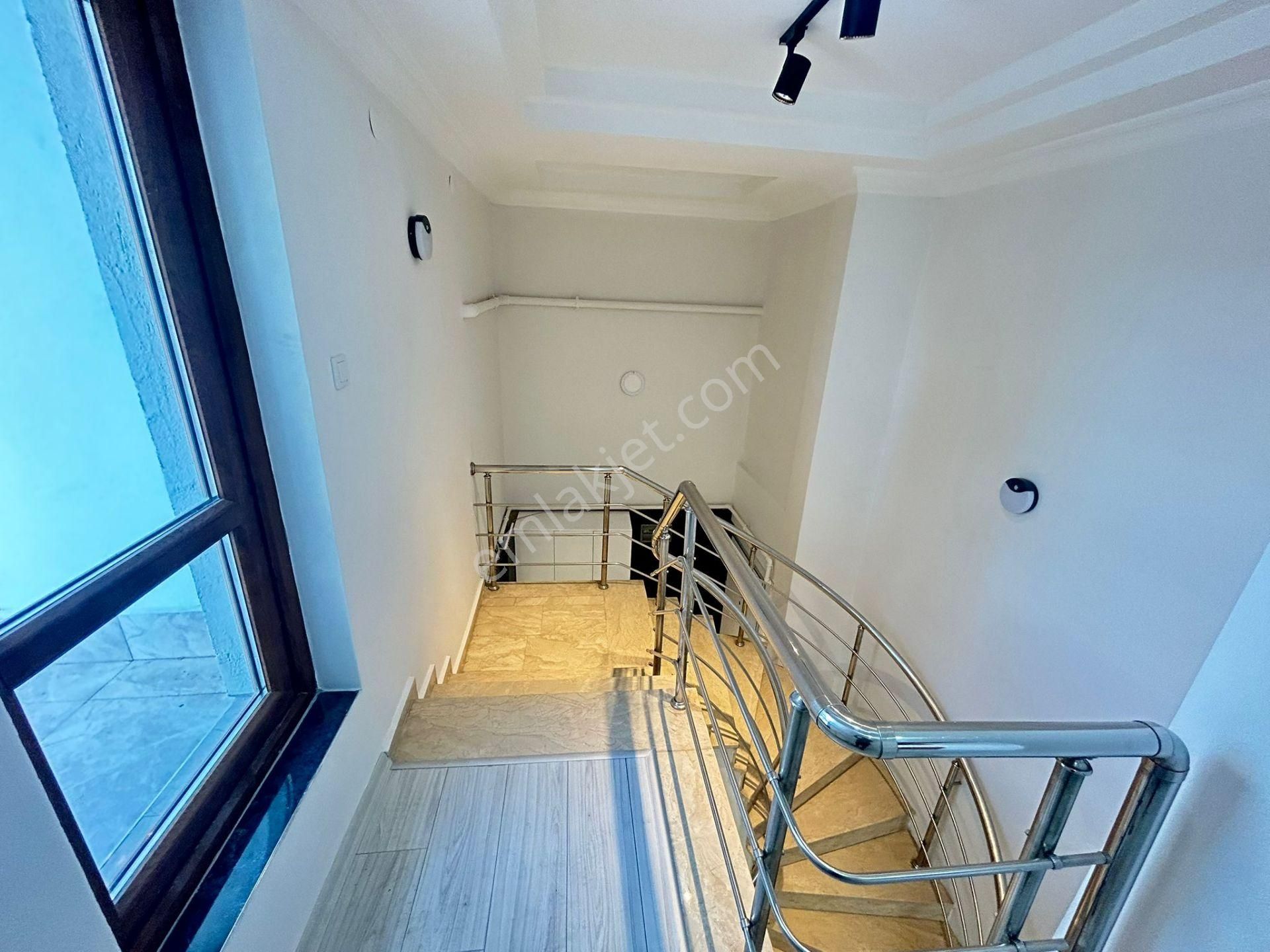 Taner'den Öveçler'de 5+1 Asansörlü Teraslı 240m2 Süper Lüks Dubleks - Görsel 29