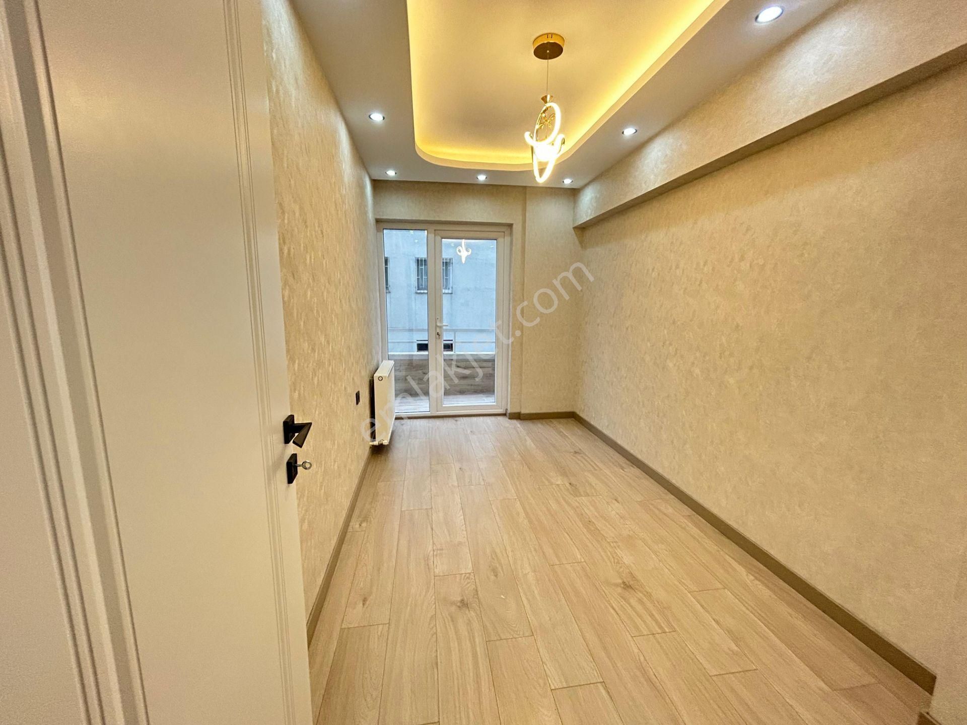 Taner'den Dikmen'de 2+1 Amerikan Mutfak Süper Lüks Balkonlu - Görsel 15