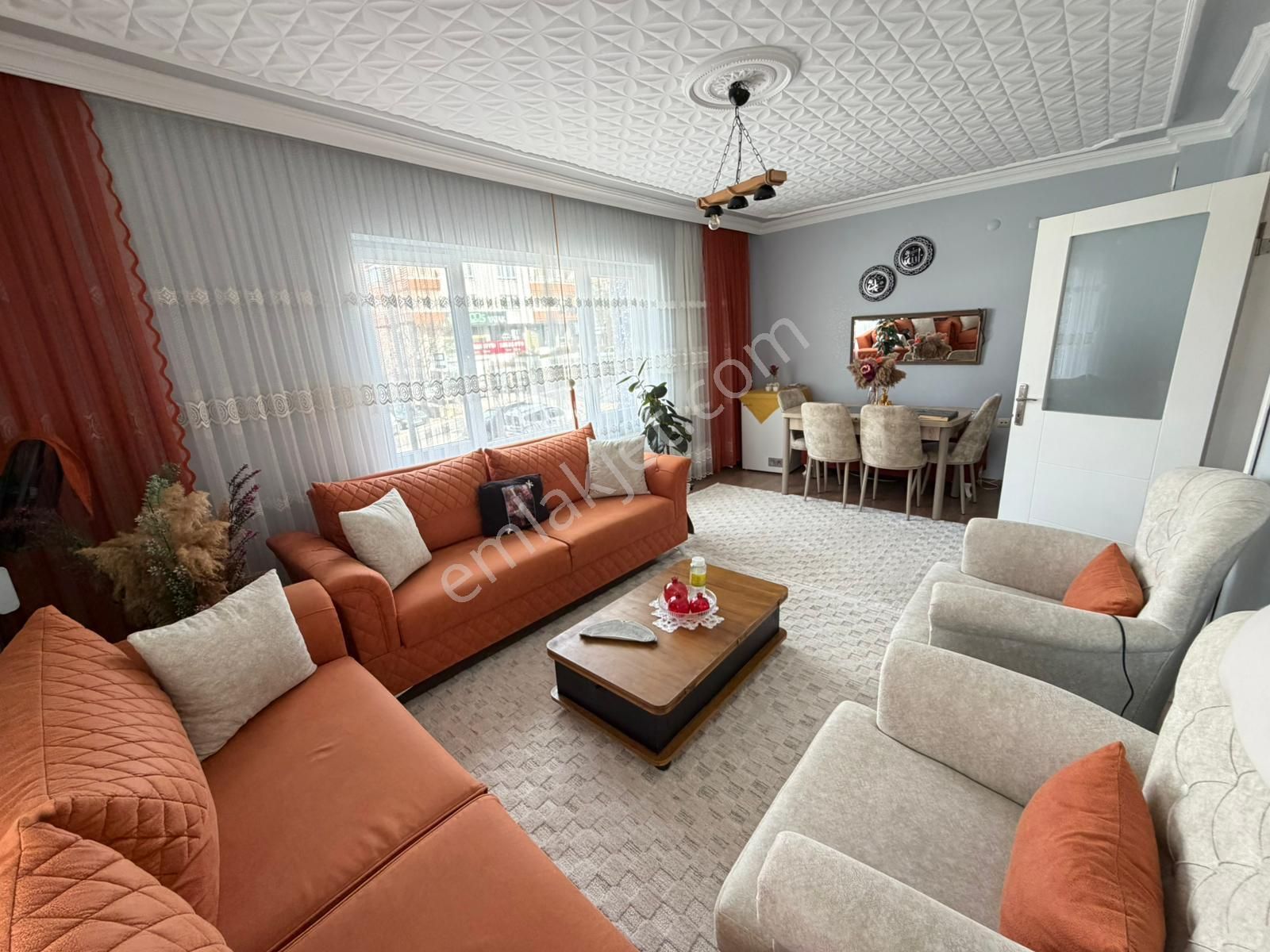 Altındağ - Karapürçek Mahallesi Köşe Başı Ön Cephe Çift Balkonlu 3+1 Satılık Daire !!! - Görsel 2