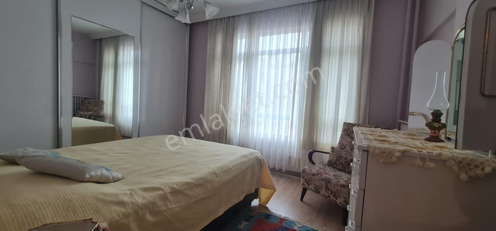 Dialog Parkour'dan Ayrancı Meneviş Sok.da Eşyalı Full Yapılı 3+1 - Görsel 24