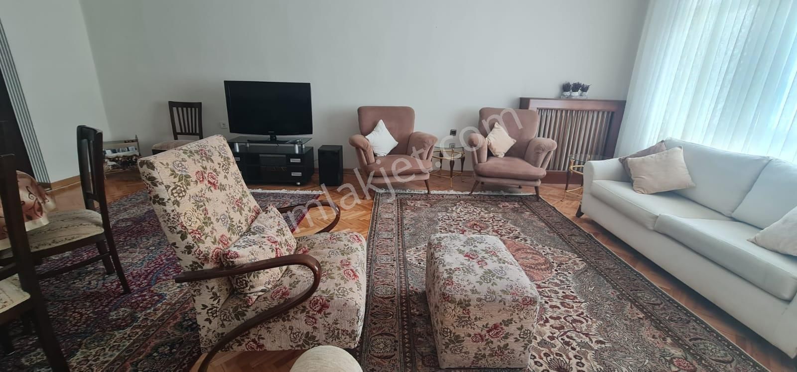 Dialog Parkour'dan Ayrancı Meneviş Sok.da Eşyalı Full Yapılı 3+1 - Görsel 3