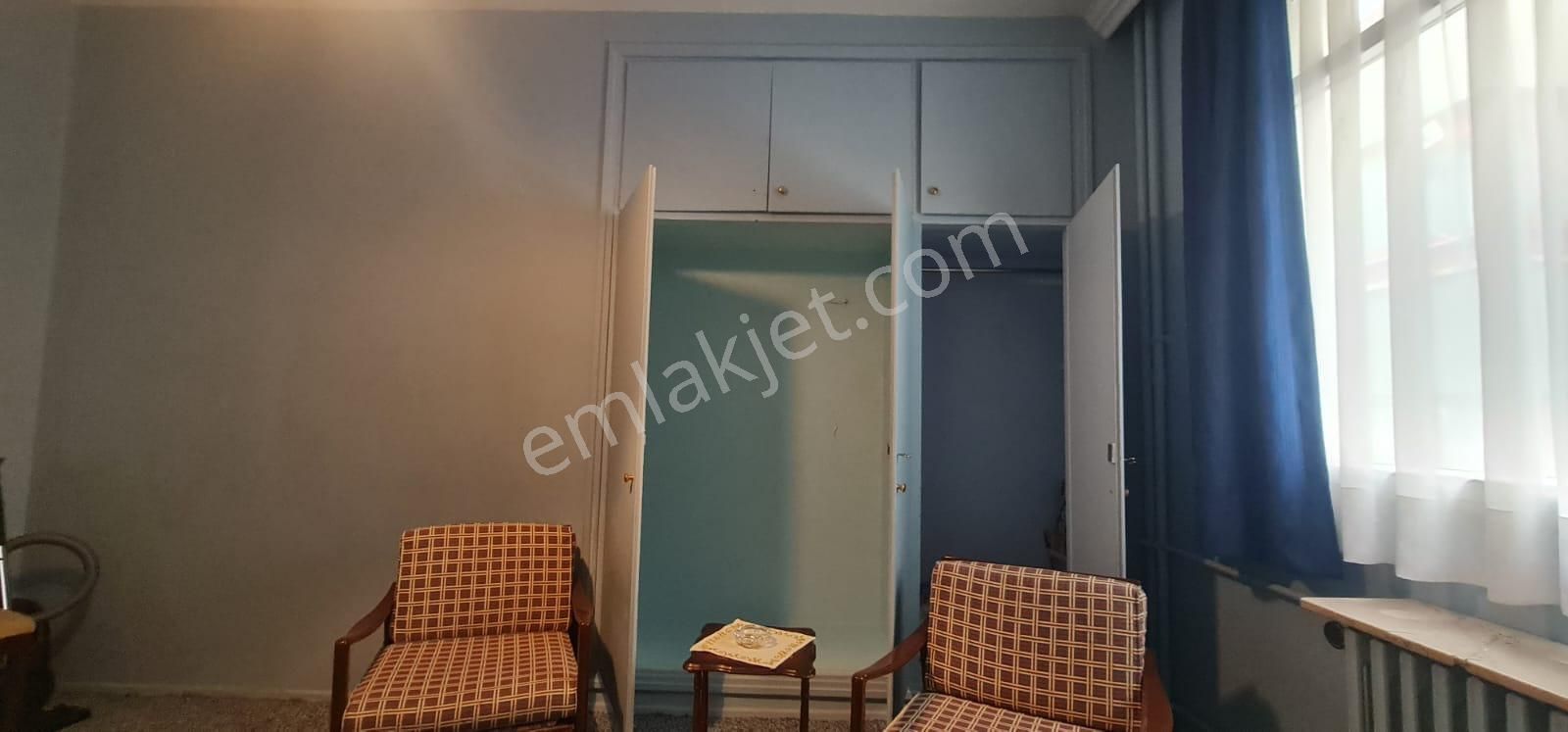 Dialog Parkour'dan Ayrancı Meneviş Sok.da Eşyalı Full Yapılı 3+1 - Görsel 16