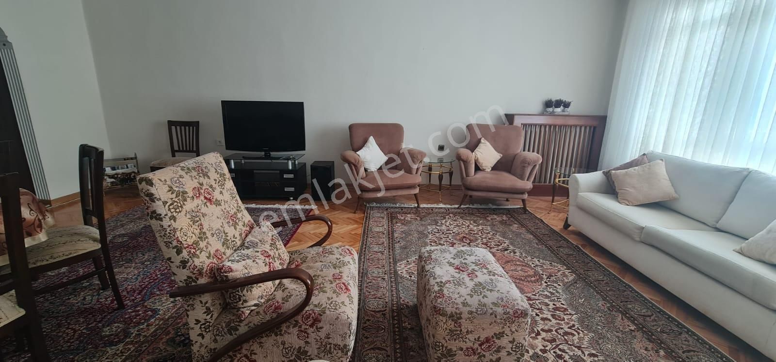 Dialog Parkour'dan Ayrancı Meneviş Sok.da Eşyalı Full Yapılı 3+1 - Görsel 7