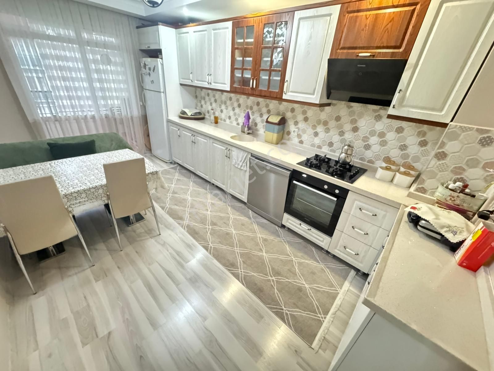 Lider Emlak'tan Ön Cephe 3+1 **145m2** Katta Satılık Daire - Görsel 3