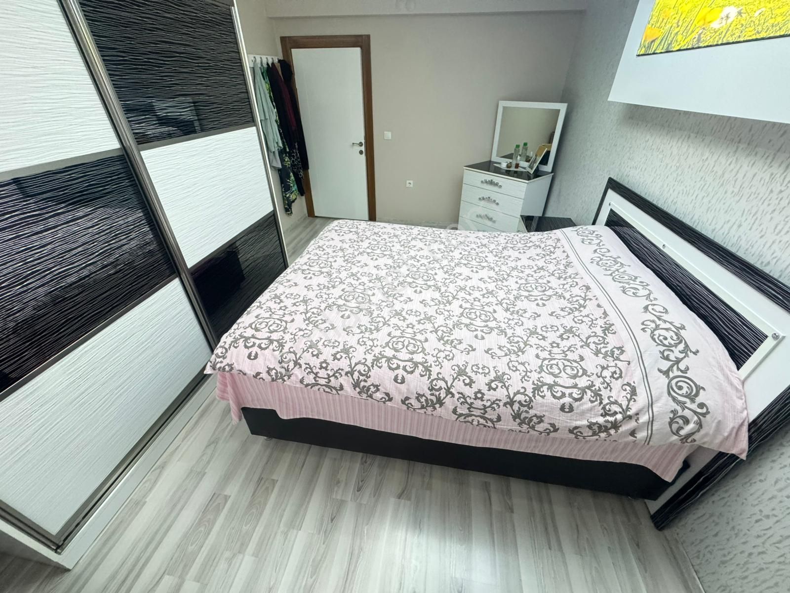 Lider Emlak'tan Ön Cephe 3+1 **145m2** Katta Satılık Daire - Görsel 12