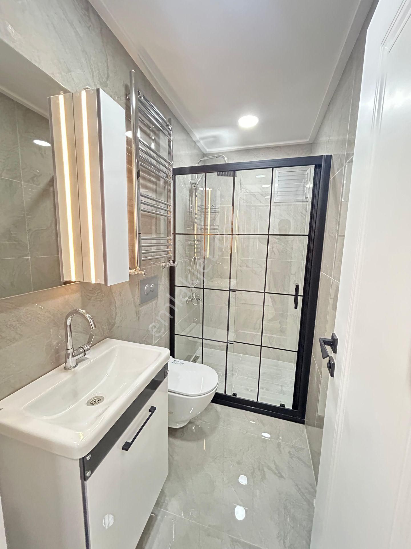 Taner'den Sokullu'da 3+1 Orta Kat Park Manzaralı Çift Banyolu - Görsel 24