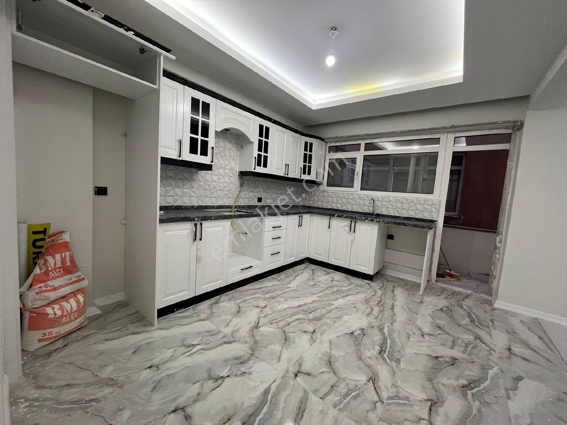 Evim-nur'dan Ulugazi Mh. 4+1 180m2 Full İçi Yapılı Fırsat Daire - Görsel 6