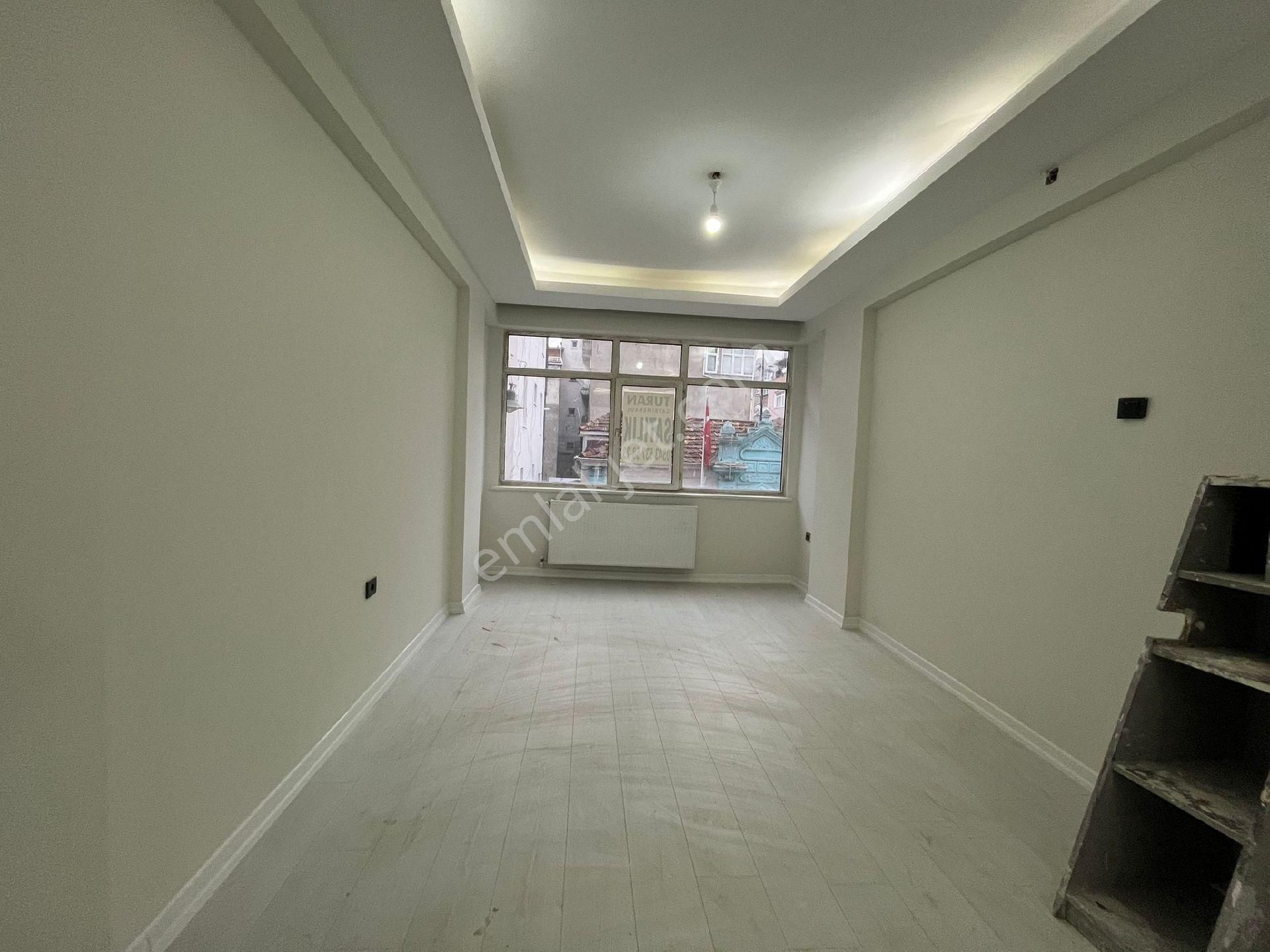 Evim-nur'dan Ulugazi Mh. 4+1 180m2 Full İçi Yapılı Fırsat Daire - Görsel 16