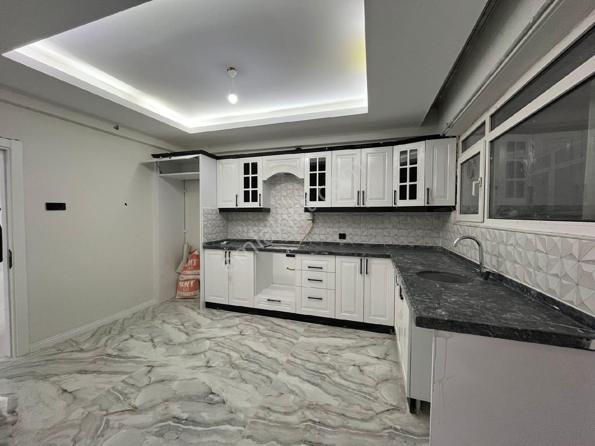 Evim-nur'dan Ulugazi Mh. 4+1 180m2 Full İçi Yapılı Fırsat Daire - Görsel 4