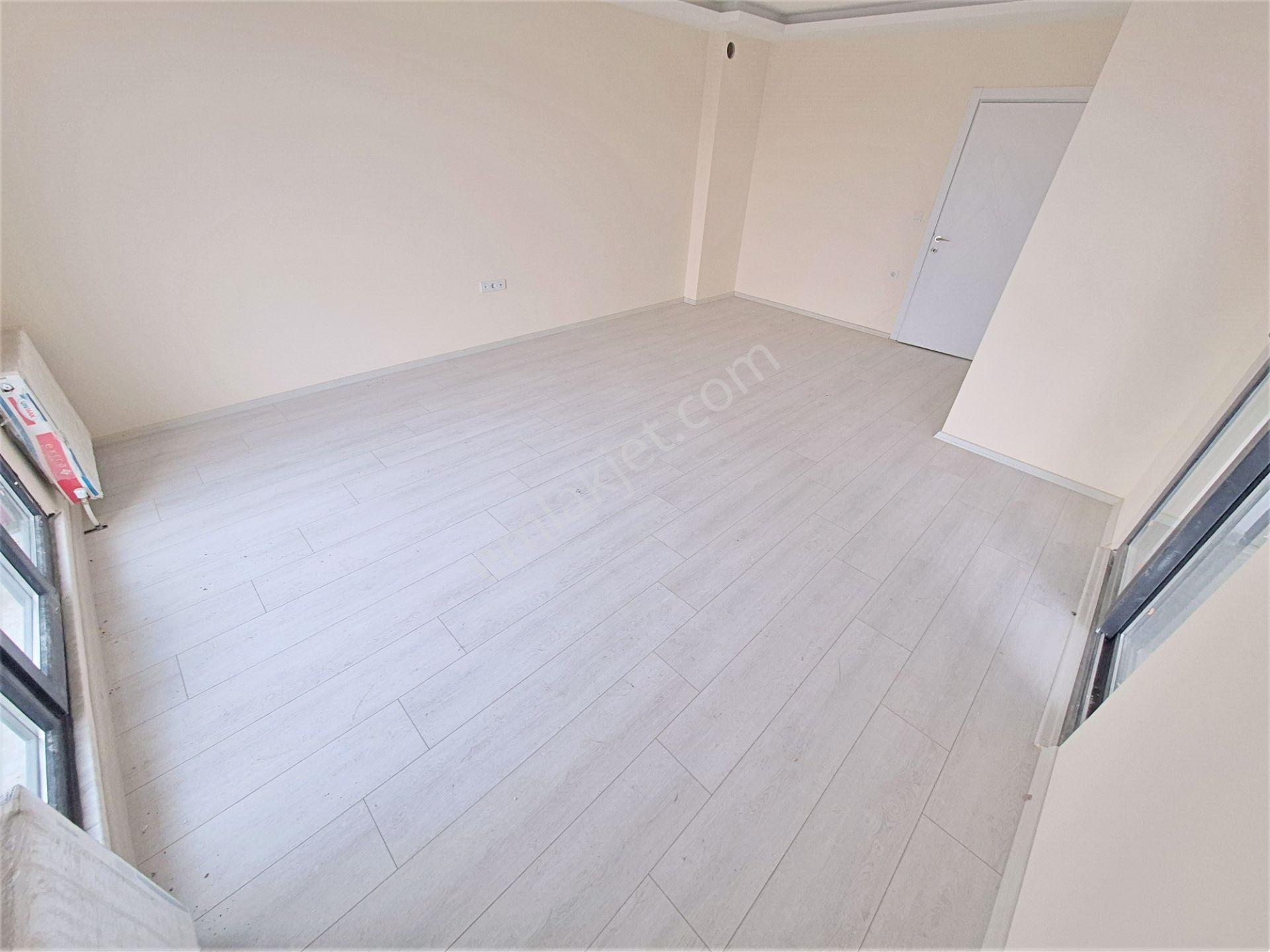 🌀gültaş Emlaktan Edremitte Satılık 3+1 Ebeveyn Banyolu Asansörlü Daire - Görsel 13