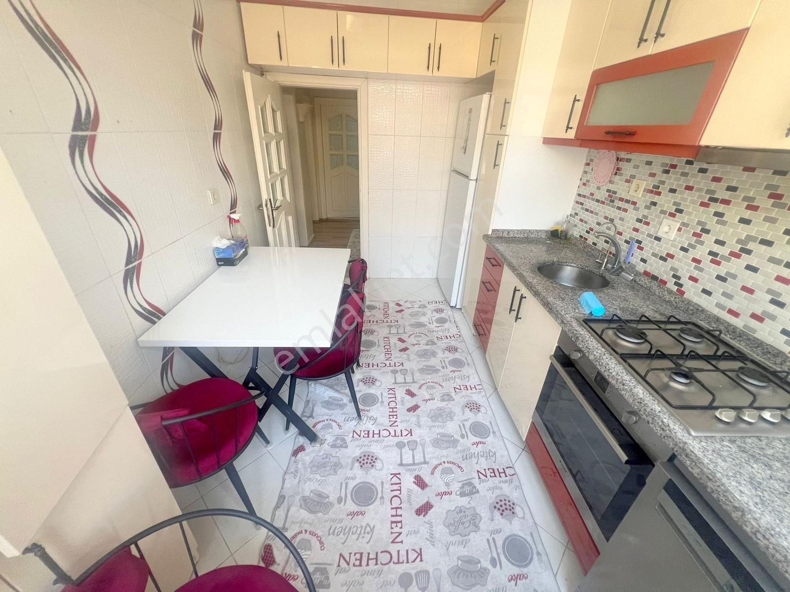 İsa Gayrimenkulden Safa Hastanesi Yakını Full Eşyalı Kiralık 3+1 - Görsel 8