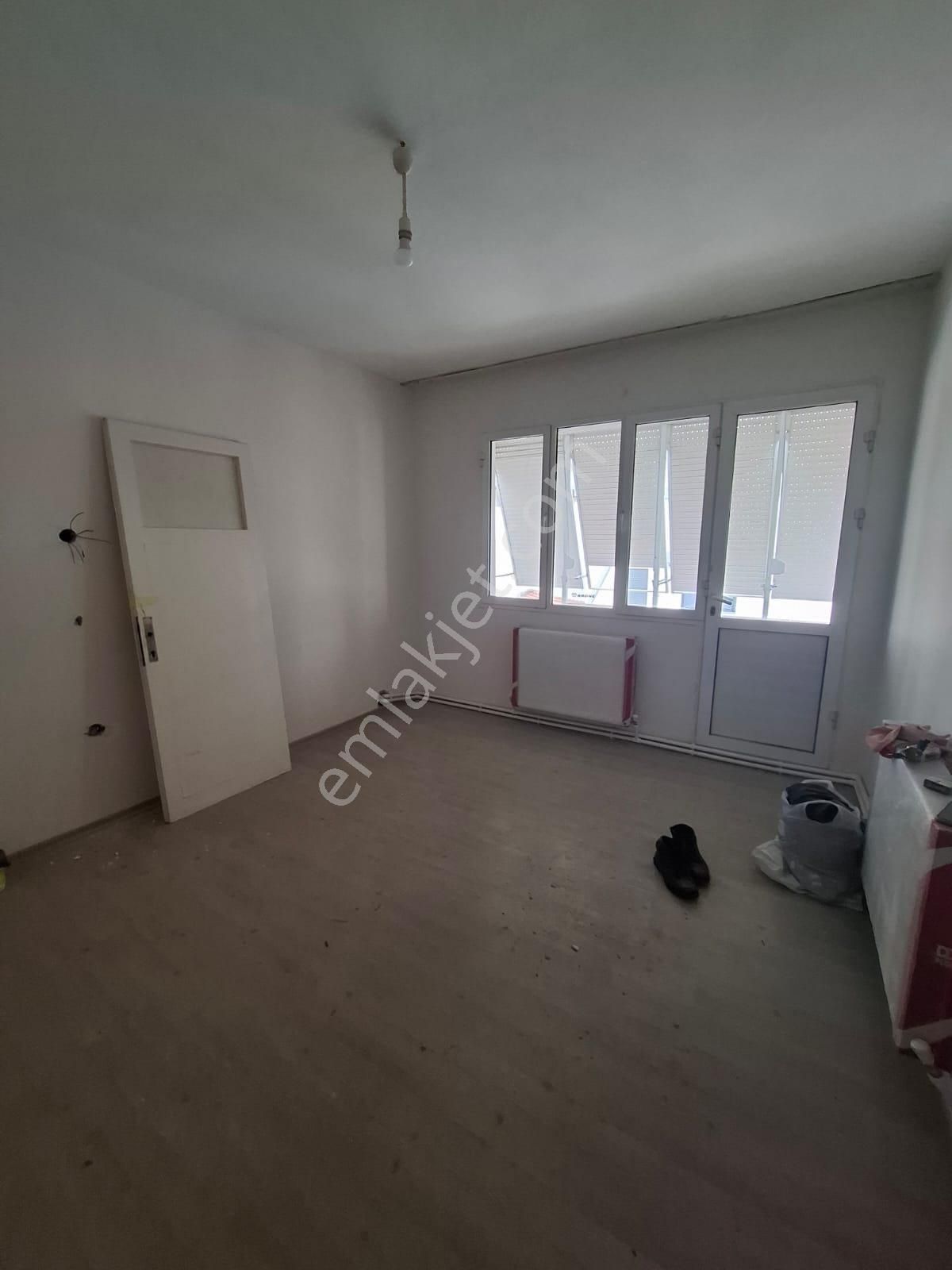 Balçova Eğitim Mah. Metro Yakını D. Gazlı Kiralık 3+1 Daire - Görsel 5