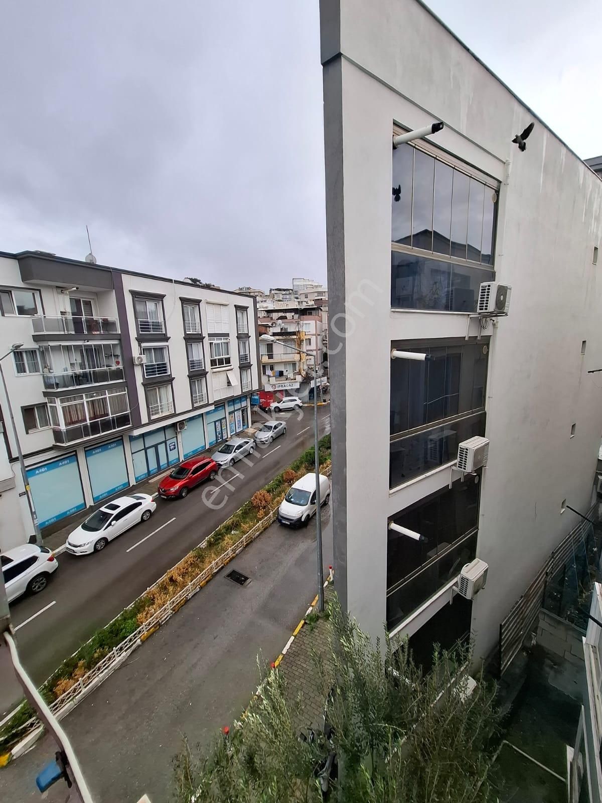 Balçova Eğitim Mah. Metro Yakını D. Gazlı Kiralık 3+1 Daire - Görsel 21