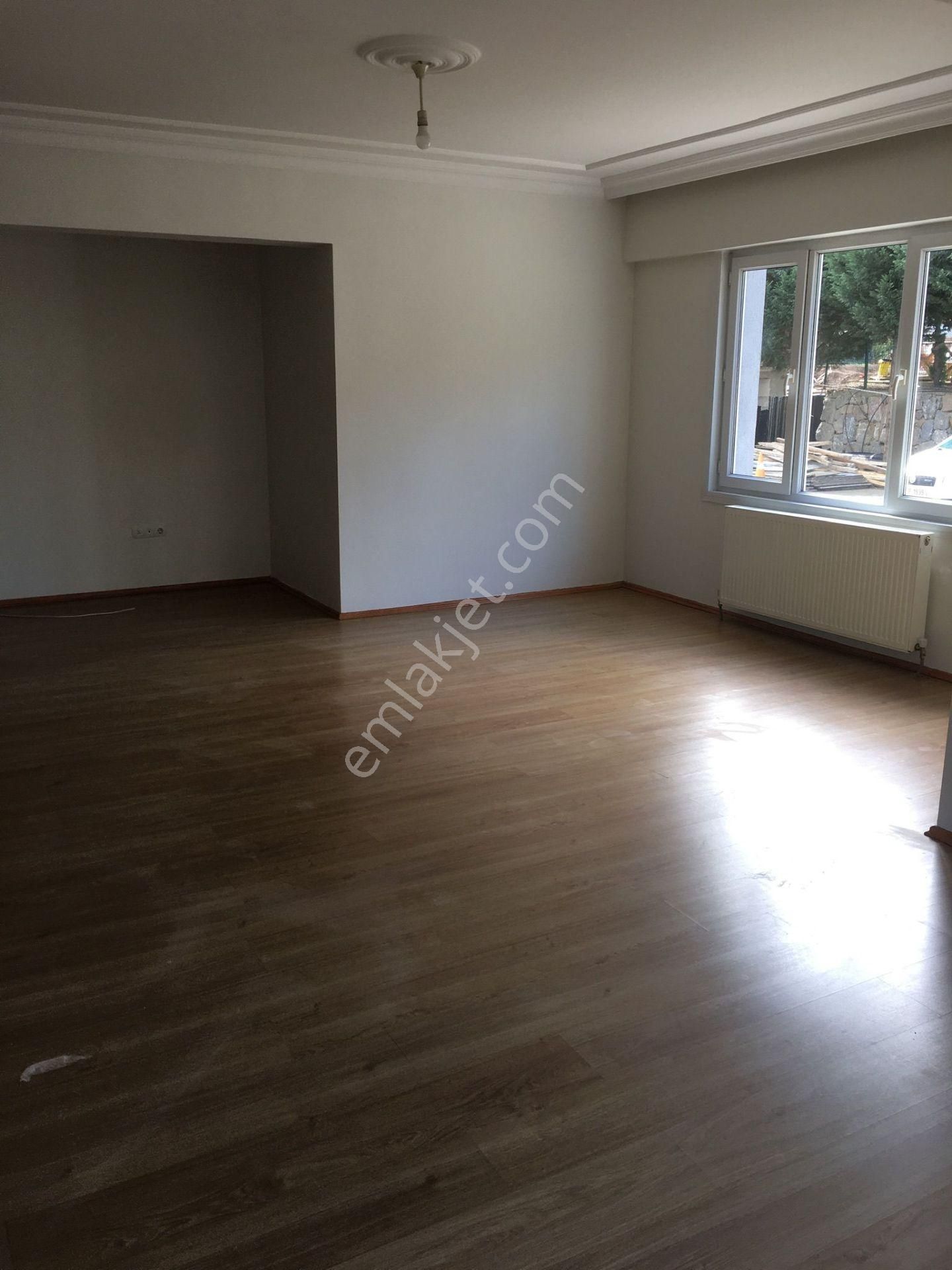 Dora'dan Gökçeren Sitesinde 2+1 Kullanışlı Daire - Görsel 4