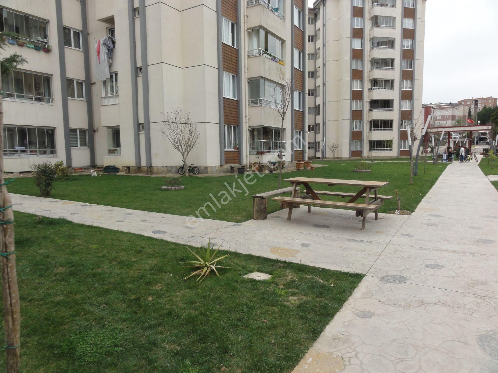 Dora'dan Gökçeren Sitesinde 2+1 Kullanışlı Daire - Görsel 17