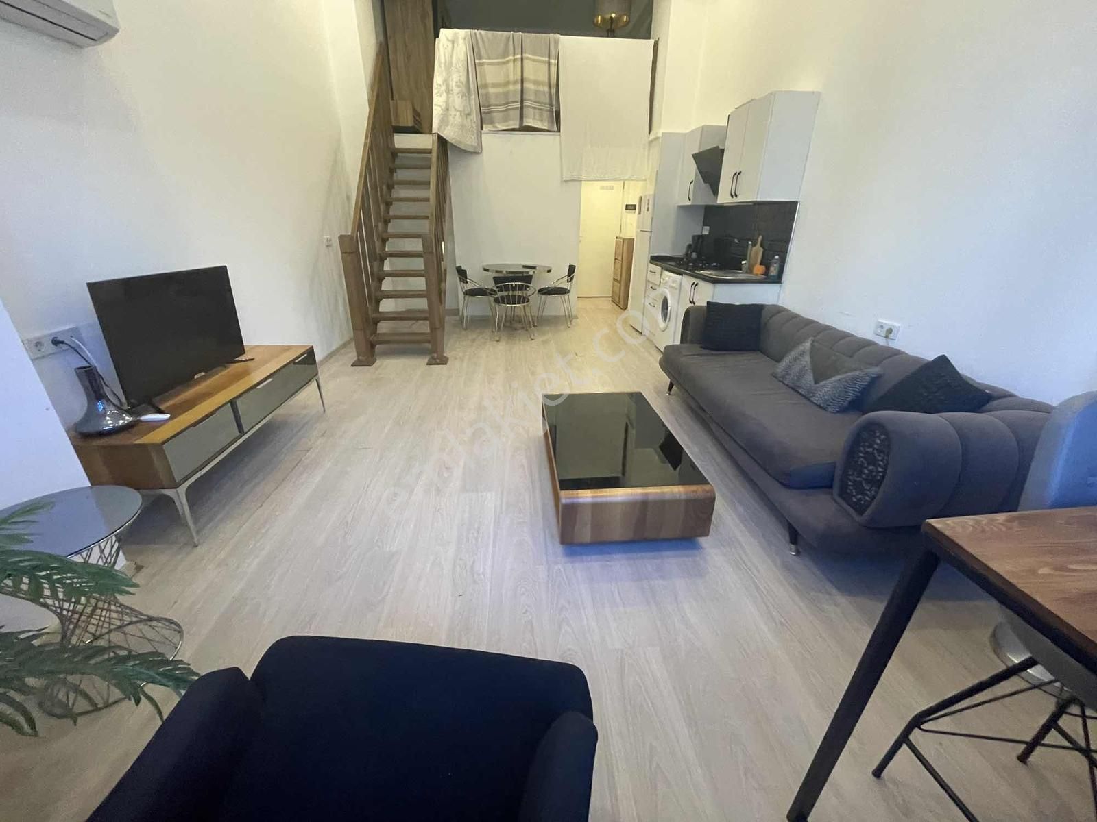 Çarşı Merkezde 1+1 Eşyalı Kiralık Daire - Görsel 15