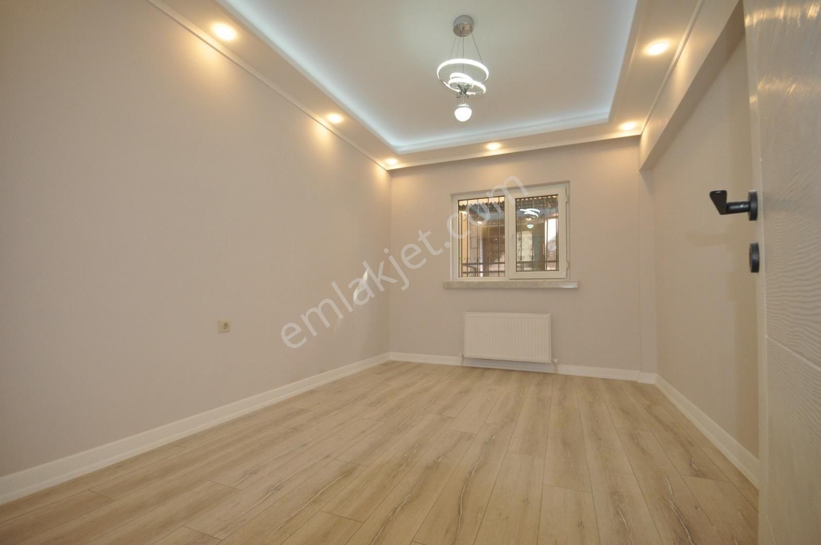 Taner'den Dikmen Sokullu'da 3+1+kiler Süper Lüks Giriş Kat - Görsel 33