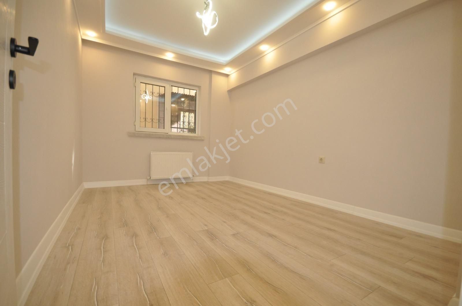 Taner'den Dikmen Sokullu'da 3+1+kiler Süper Lüks Giriş Kat - Görsel 19