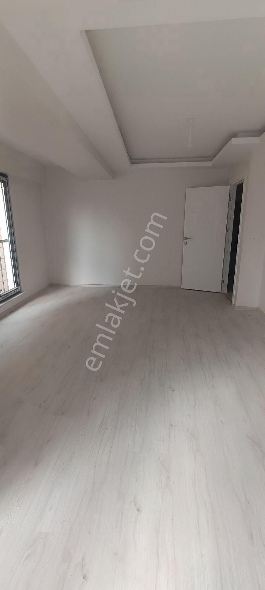 S.evler Merkezde Metrobüse 4dk.yenibinada 3+1 120m2 Ankastreli Sıfır Ultralüx Satilik 2.kat Firsat - Görsel 25