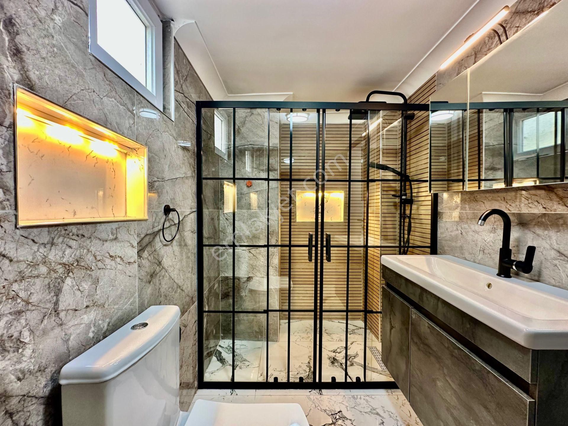 ꧁ay Emlaktan꧂akçay Merkezde Denize 300 Mt Ön Cephe Arakat İçi Komple Yapılı Satılık 2+1 Lüks Daire - Görsel 24