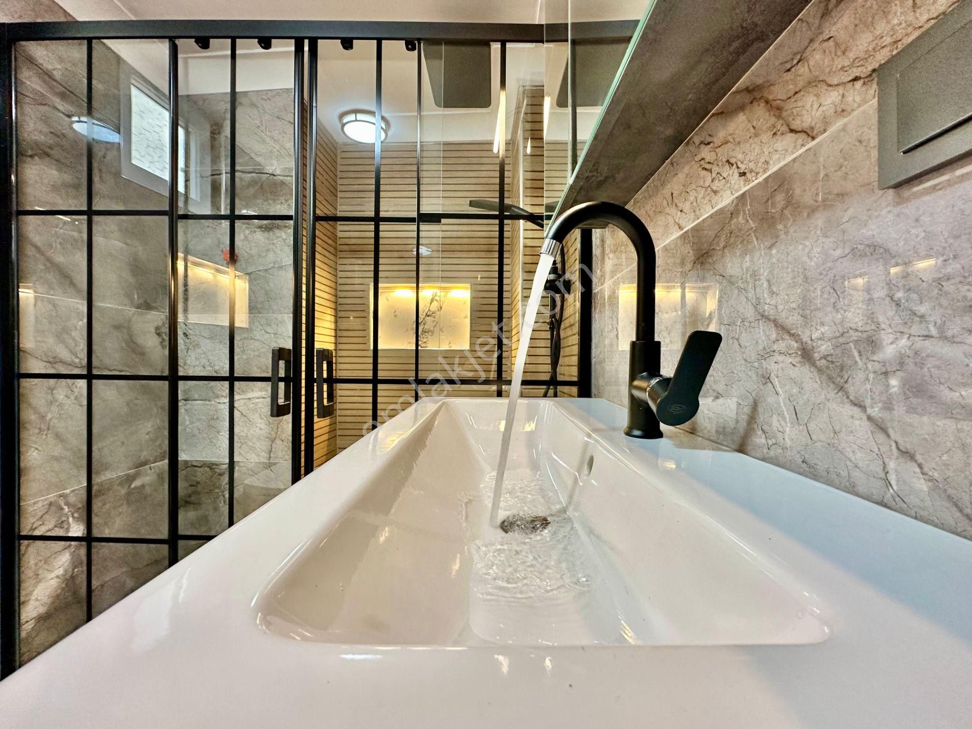 ꧁ay Emlaktan꧂akçay Merkezde Denize 300 Mt Ön Cephe Arakat İçi Komple Yapılı Satılık 2+1 Lüks Daire - Görsel 20