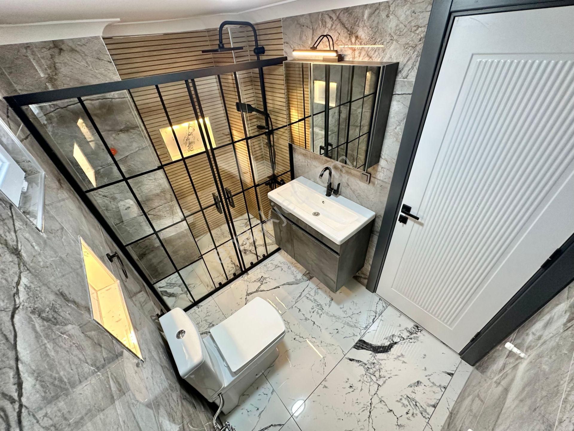 ꧁ay Emlaktan꧂akçay Merkezde Denize 300 Mt Ön Cephe Arakat İçi Komple Yapılı Satılık 2+1 Lüks Daire - Görsel 21