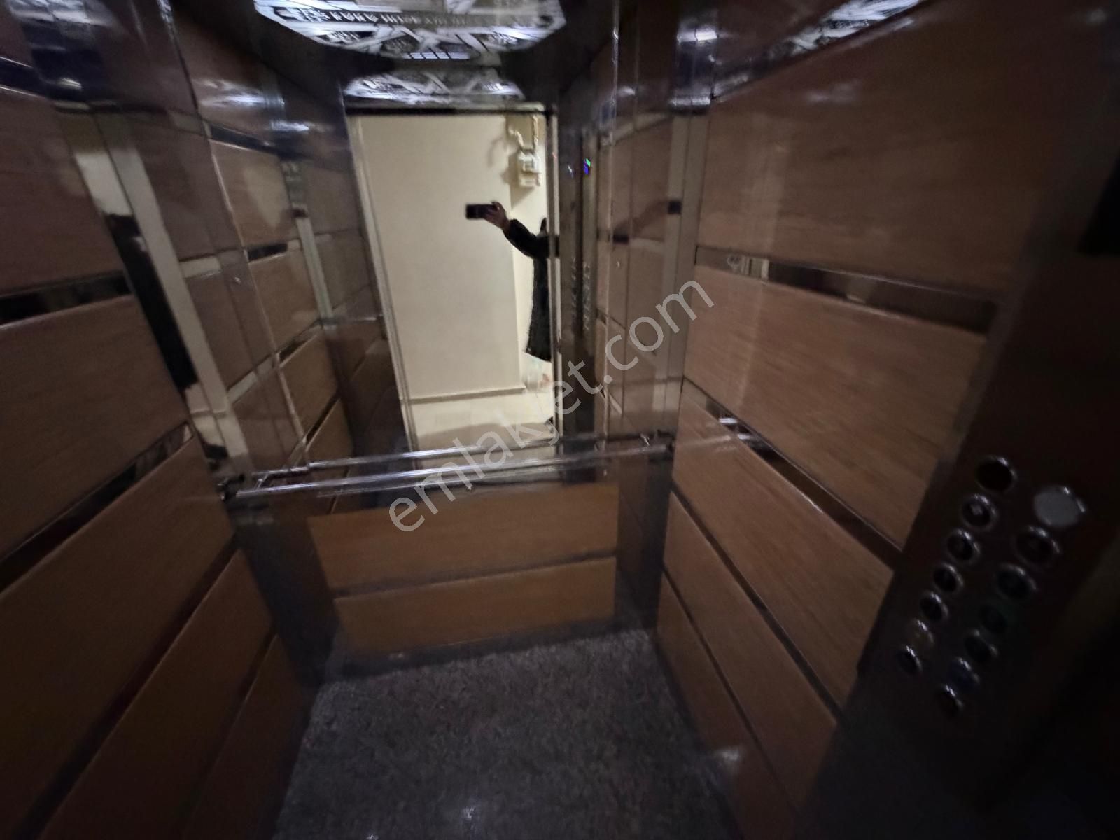 Bahçelievler'de 9 Yıllık Binada K.otoparklı 3+1 Ferah Ara Kat - Görsel 26