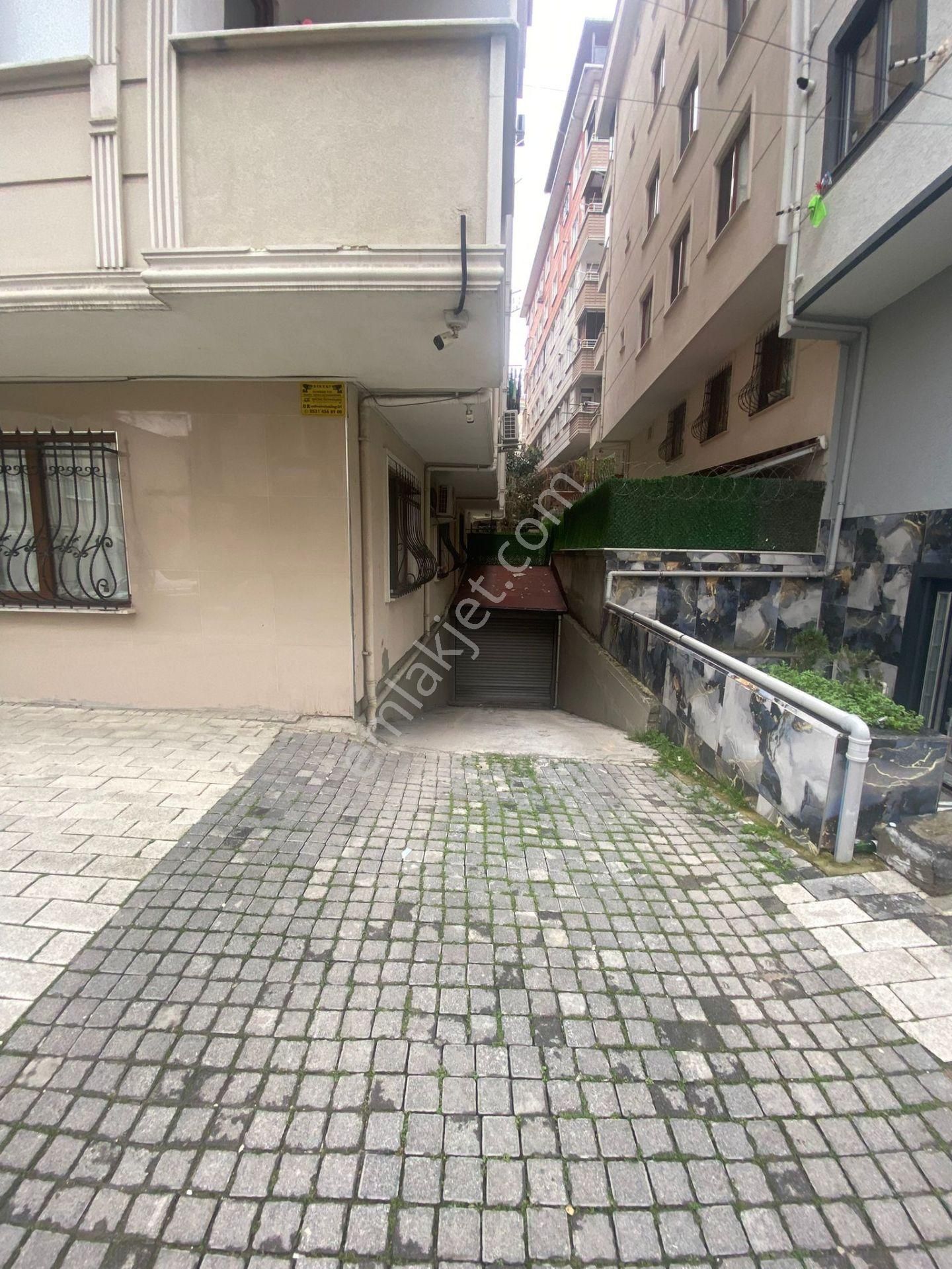 Bahçelievler'de 9 Yıllık Binada K.otoparklı 3+1 Ferah Ara Kat - Görsel 29