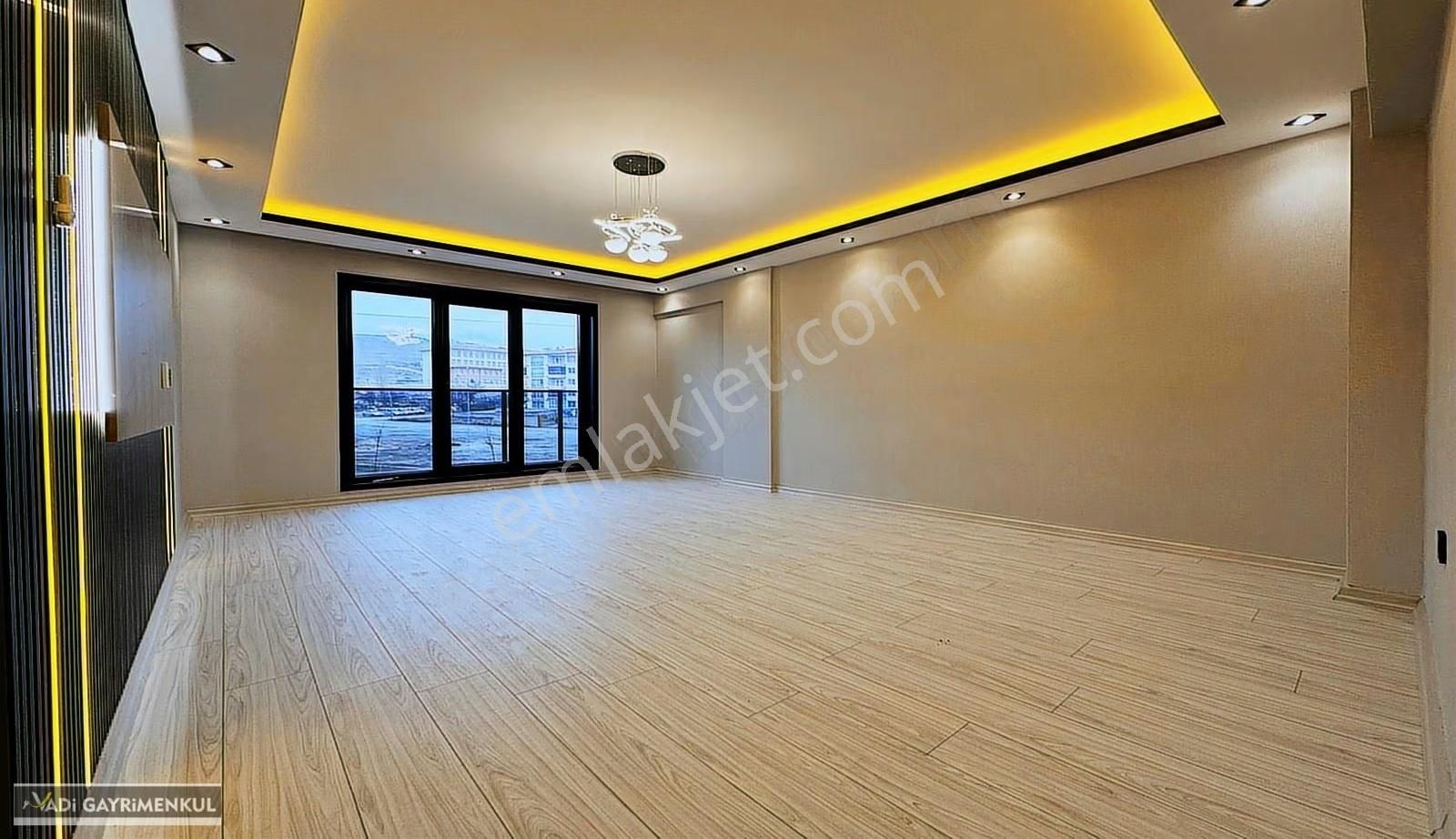 Vadi'den Hisar'da Modern Çizgilerle Tasarlanmış E.banyolu 3+1 ! - Görsel 21