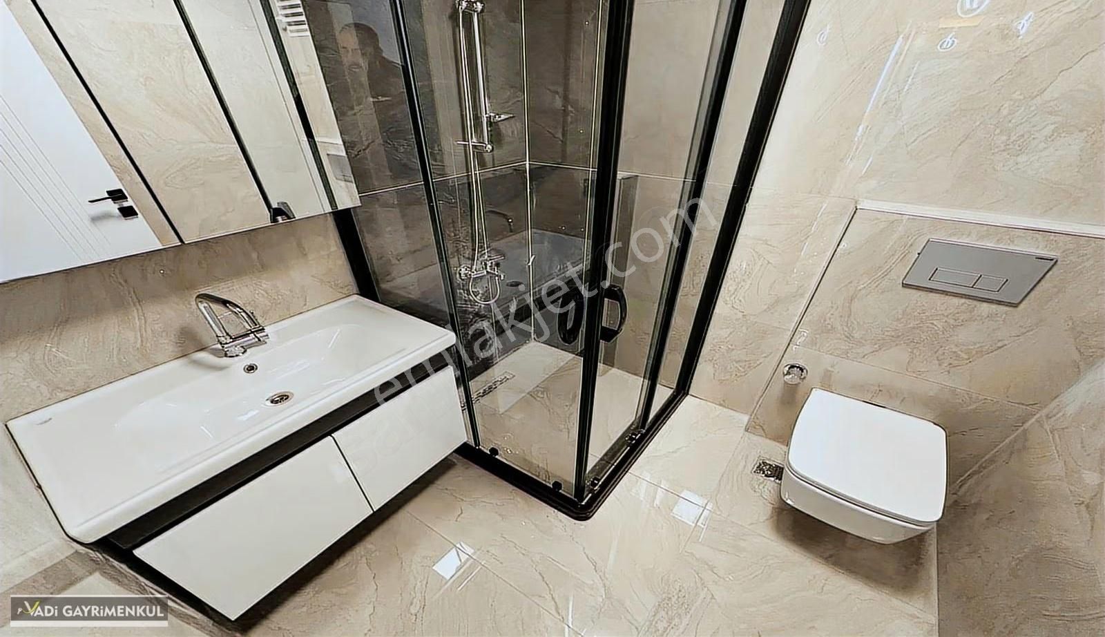 Vadi'den Hisar'da Modern Çizgilerle Tasarlanmış E.banyolu 3+1 ! - Görsel 14