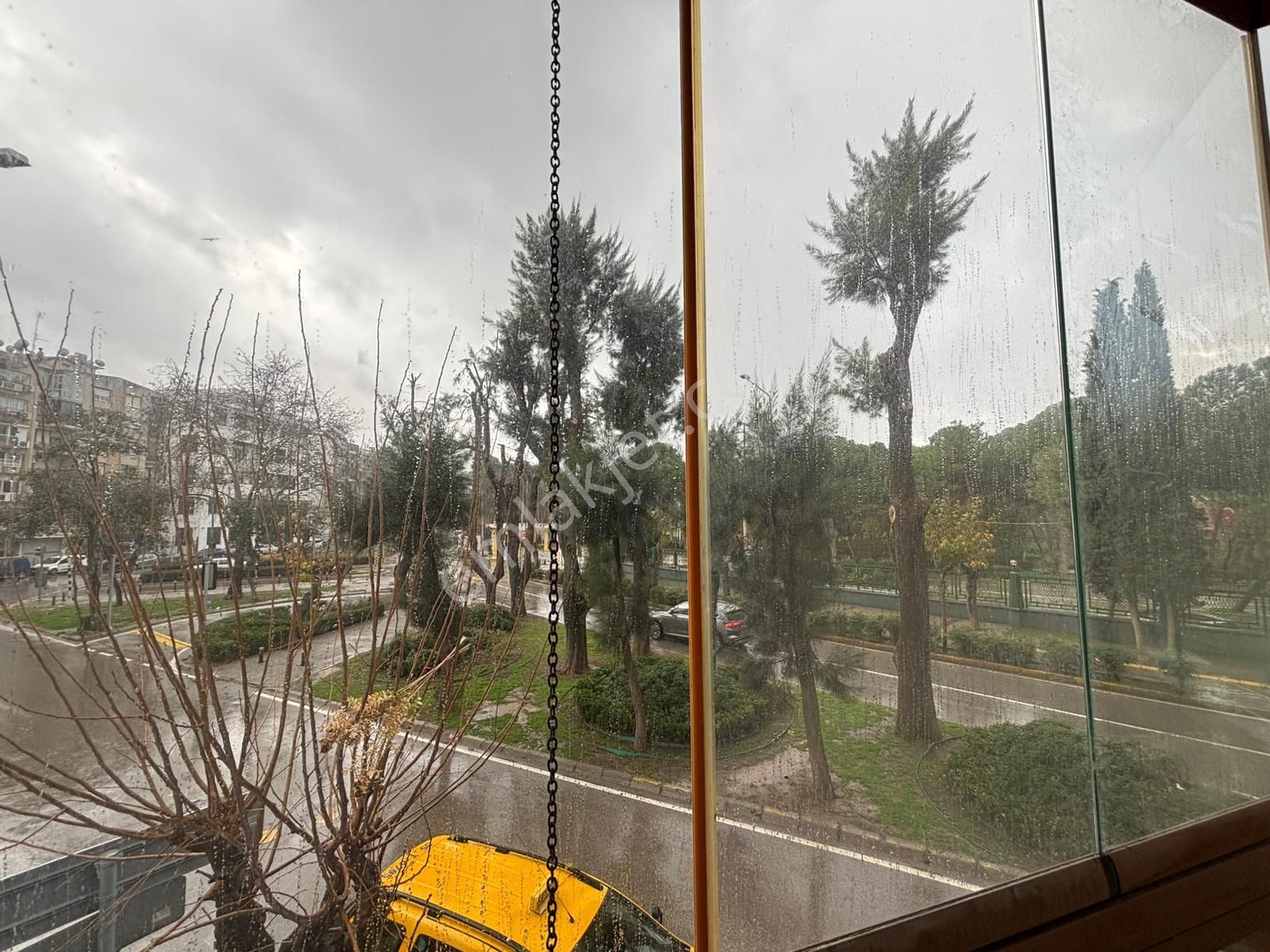 Alsancak Fuar Manzaralı Köşe 3+1 1.kat Bakımlı Kiralık Daire! - Görsel 14