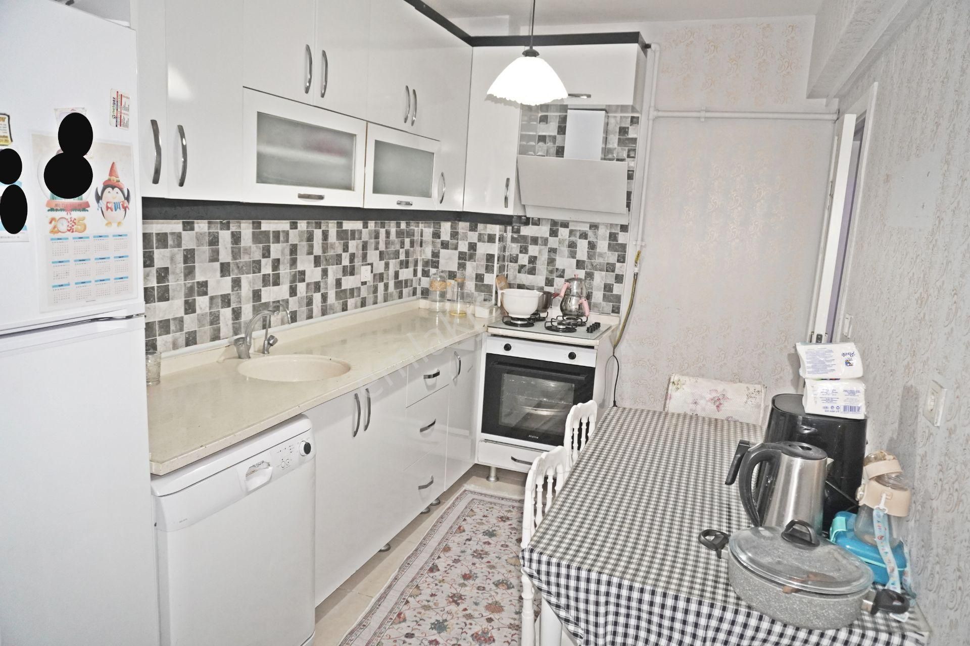 Çiğli Evka 5 De Satılık Dogalgazlı Daire Çiğli Serkan Emlak Dan - Görsel 3