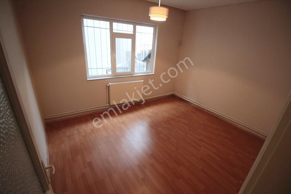Nusratiye Mah. Kiralık Daire Esentepe Camii Yanı 3+1 Bahçeli - Görsel 14