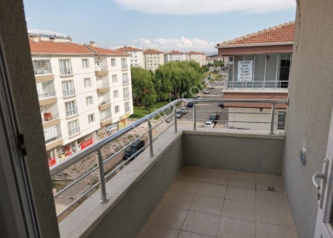 Sena Emlak'tan Kat'ta Merkezi 3+1 Asansörlü Satılık Daire - Görsel 11