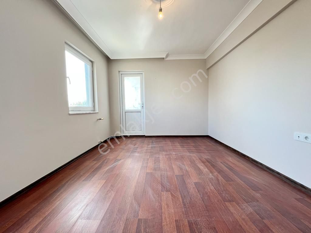 ✨ay Emlak'tan✨akçay'da Muhteşem Konumlu Kendine Ait Geniş Bahçeli Satılık 3+1 Müstakil Villa - Görsel 19