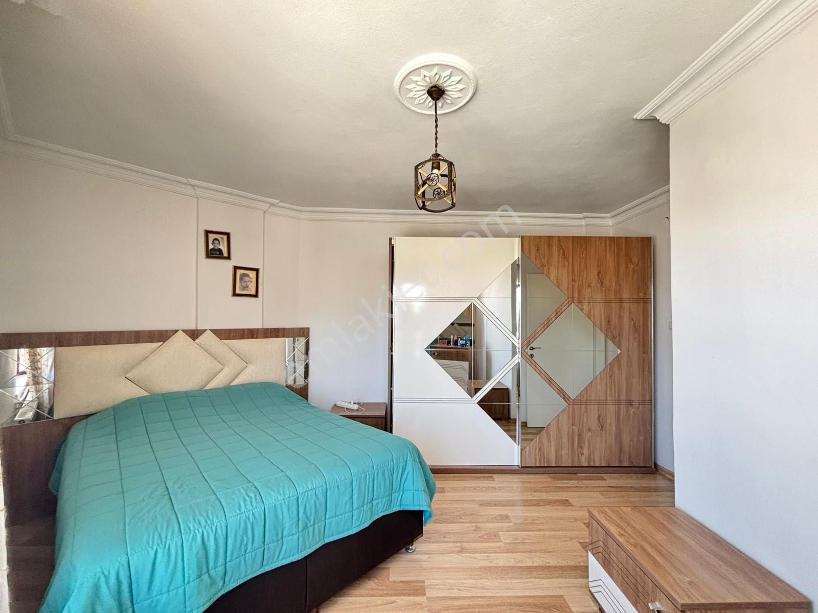 Taner'den Dikmen Mürsel Uluç'ta Köşe Konum Geniş Ferah 3+1 Ön Cephe - Görsel 12