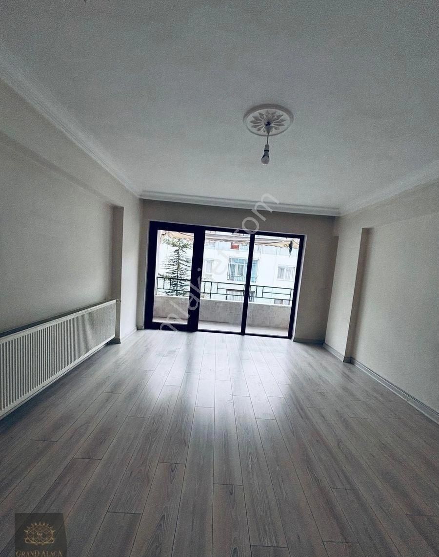 Topçu Mahallesinde Kiralık 3+1 - Görsel 21