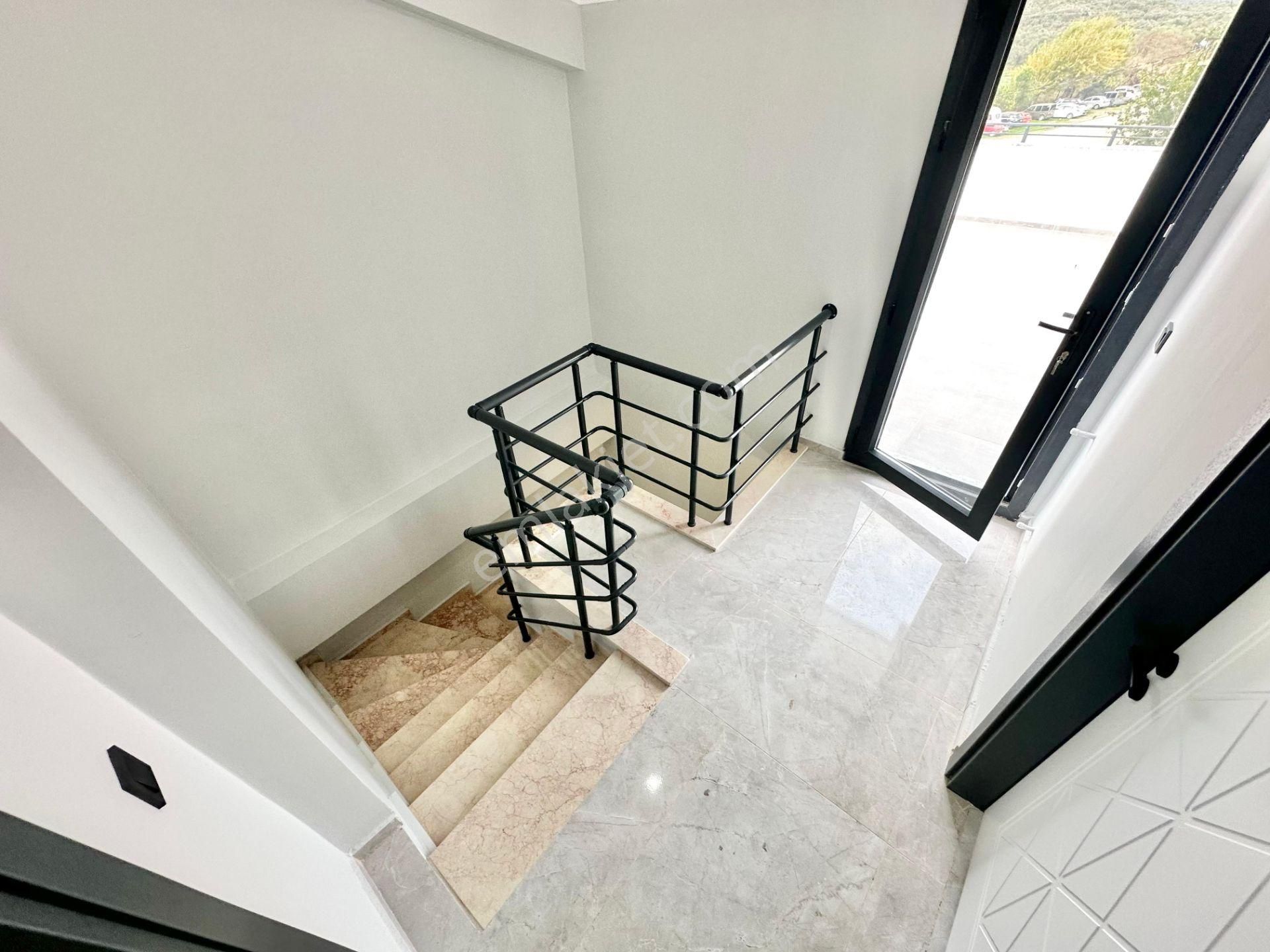 ꧁ay Emlaktan꧂akçay Güre Arasında Denize Yakın Kazdağı Manzaralı Geniş Teraslı Satılık 2+1 Lüx Daire - Görsel 26