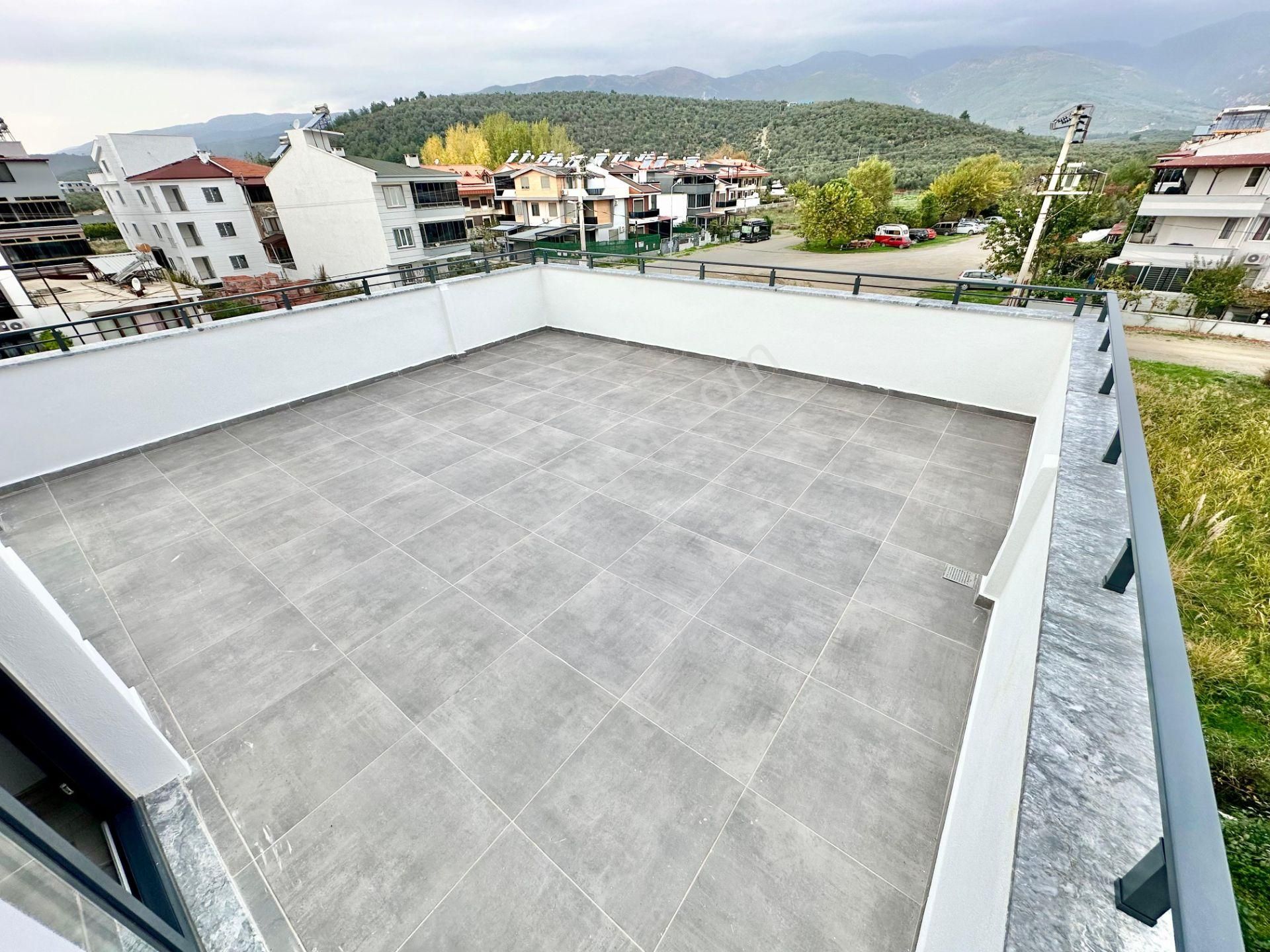 ꧁ay Emlaktan꧂akçay Güre Arasında Denize Yakın Kazdağı Manzaralı Geniş Teraslı Satılık 2+1 Lüx Daire - Görsel 2