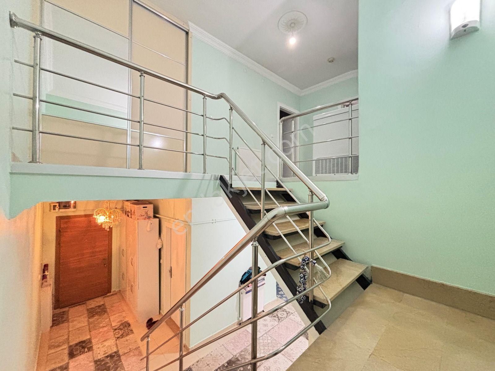 Taner'den Cevizlidere Cad Yakını 4+1+kiler Çift Banyo Asansörlü Teraslı Dubleks - Görsel 12