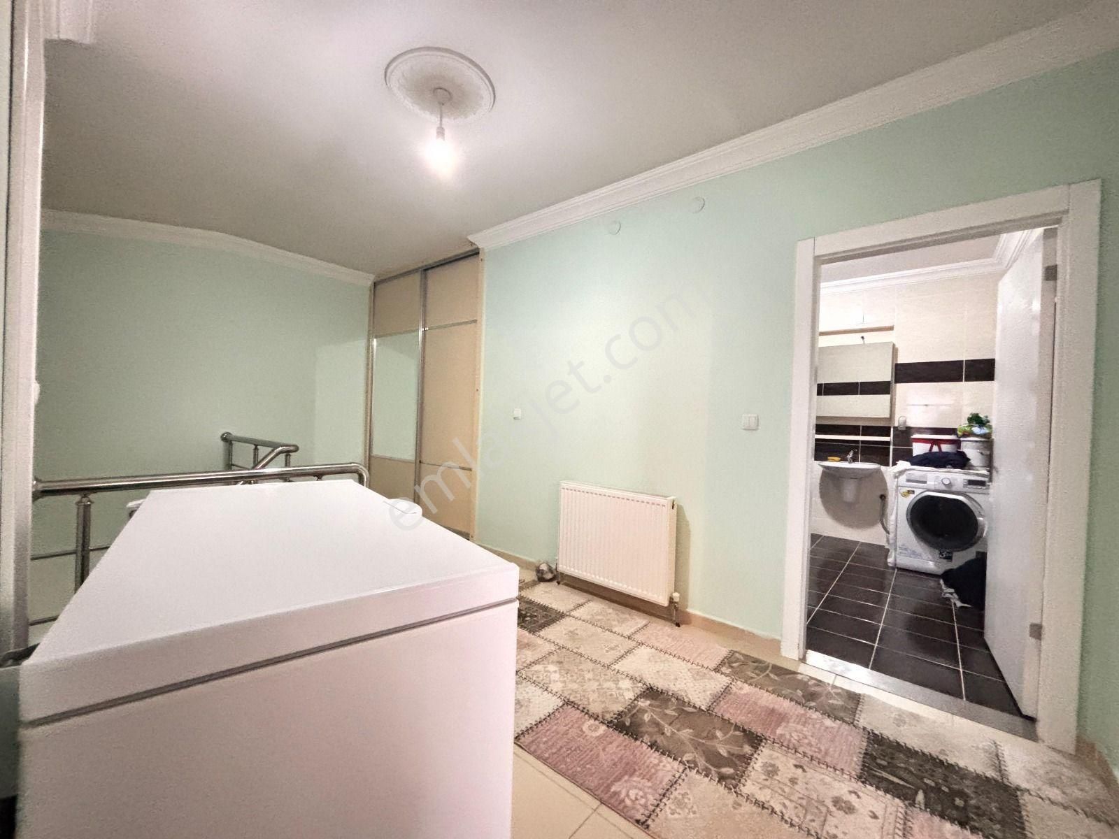 Taner'den Cevizlidere Cad Yakını 4+1+kiler Çift Banyo Asansörlü Teraslı Dubleks - Görsel 22