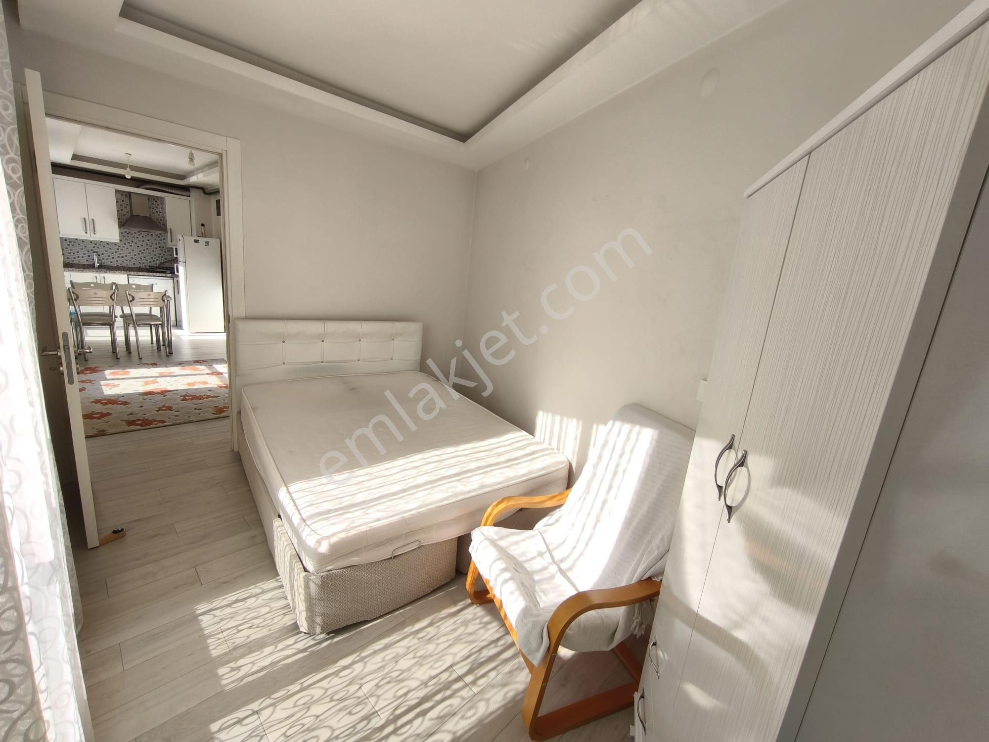 Balçovada Metro Yakını Yeni Binada Eşyalı D.gazlı Arakat Kiralık 1+1 Daire - Görsel 10