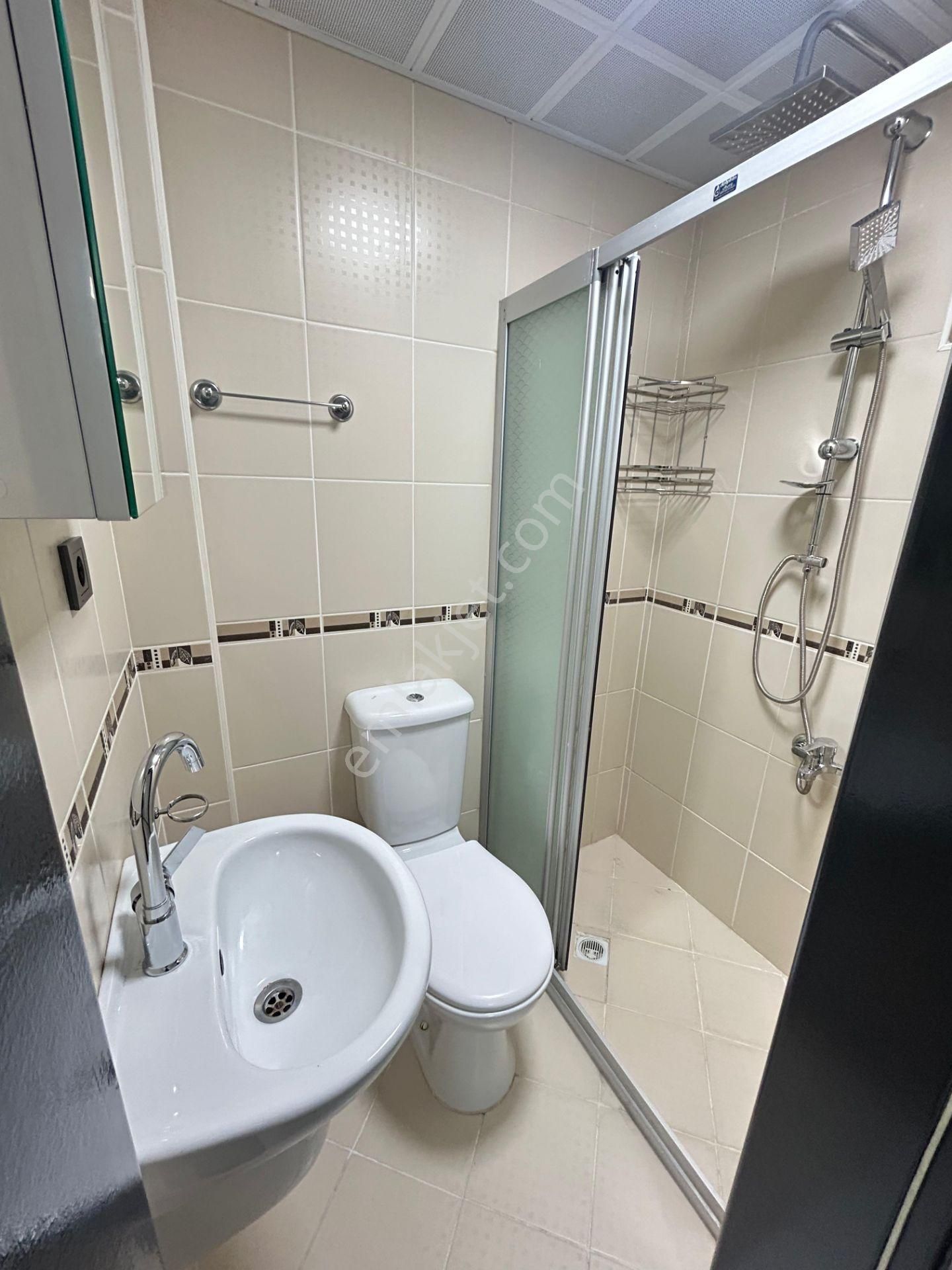 Taner'den Dikmen'de 4+1+kiler 2 Banyolu Asansörlü Kapalı Garajlı - Görsel 26