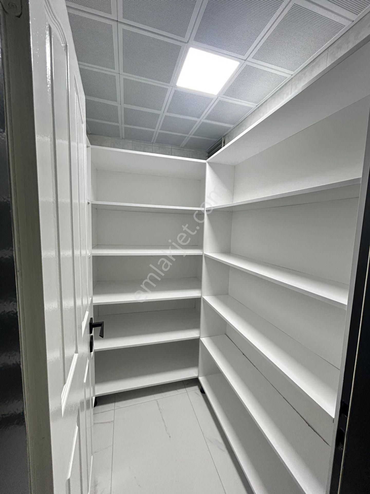 Taner'den Dikmen'de 4+1+kiler 2 Banyolu Asansörlü Kapalı Garajlı - Görsel 32