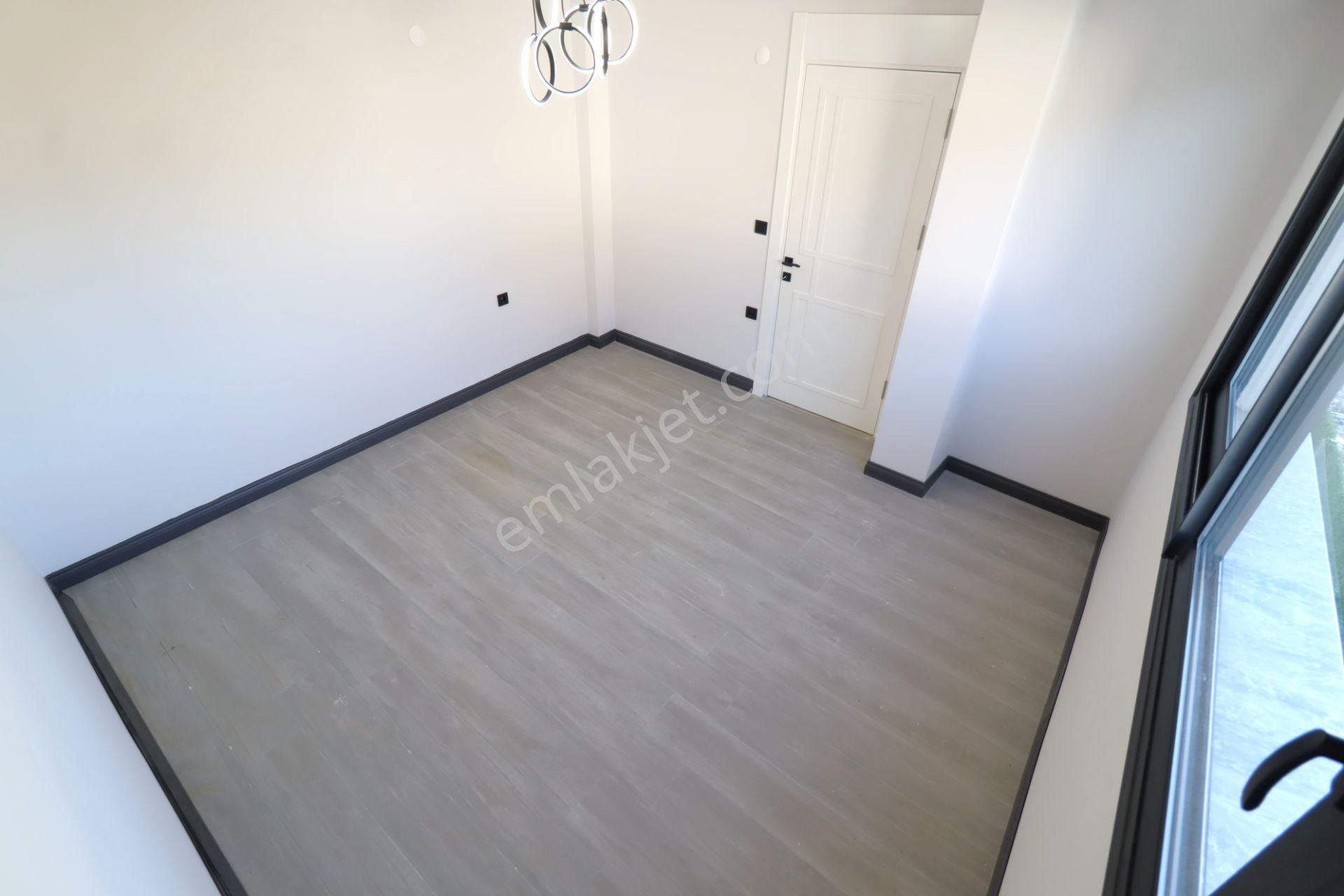 Aygül'den Akçay Yenimahalle'de Sıfır Şömineli Yerden Isıtmalı Ultra Lüks 4+1 Satılık Müstakil Villa - Görsel 23