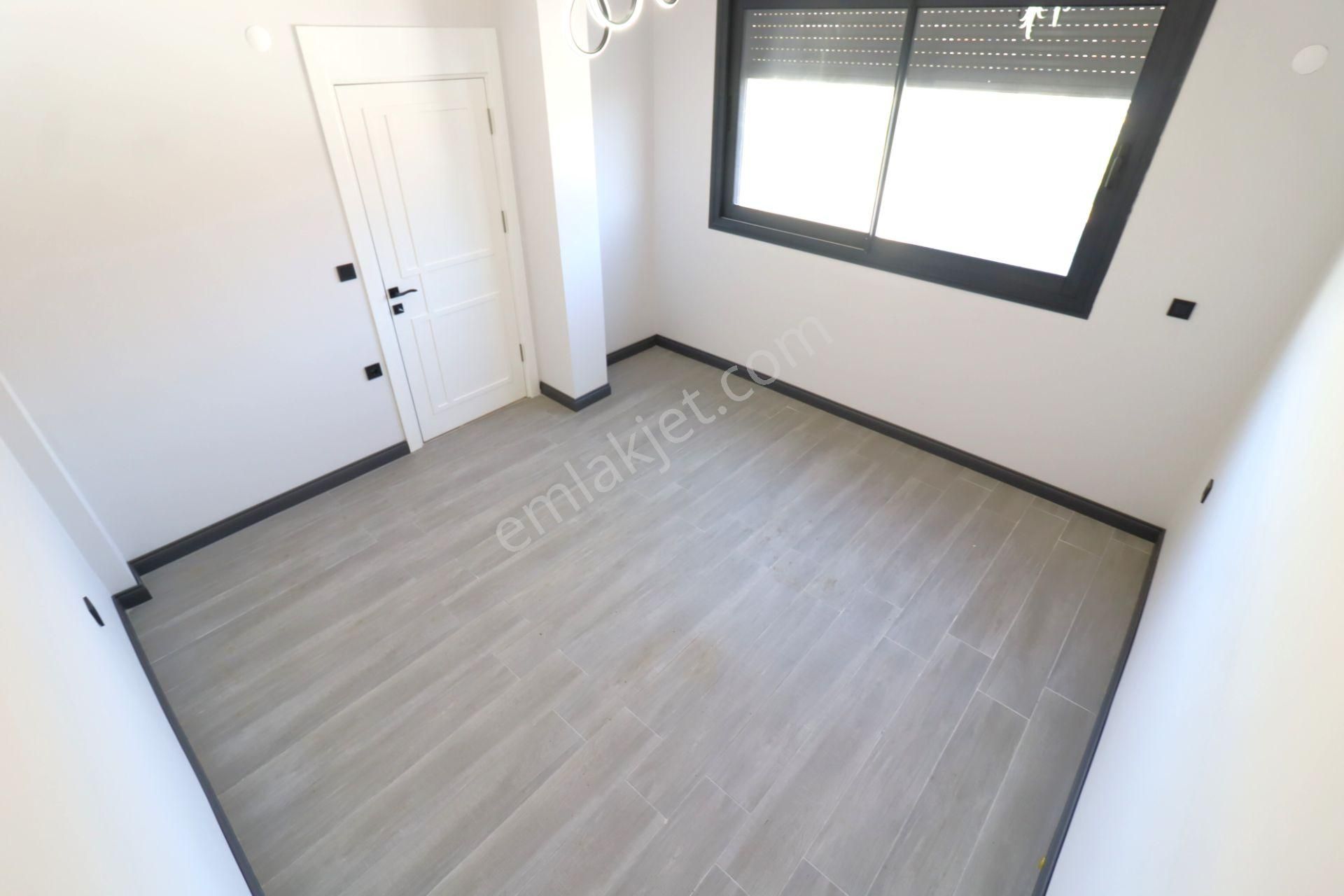 Aygül'den Akçay Yenimahalle'de Sıfır Şömineli Yerden Isıtmalı Ultra Lüks 4+1 Satılık Müstakil Villa - Görsel 32